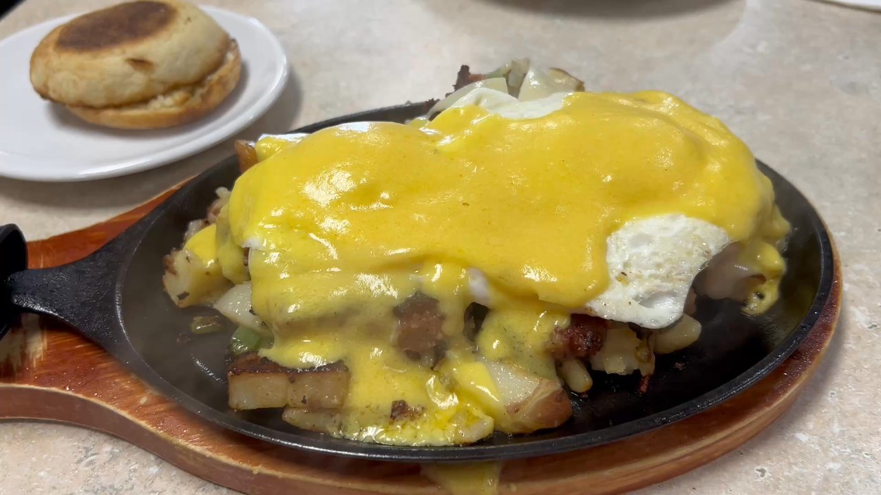 Breakfast Station - Irish Hash Skillet - Breakfast & Brunch Near Me - Dunnellon, Florida