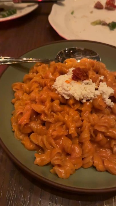 Donna's - Italian Near Me - Los Angeles, California