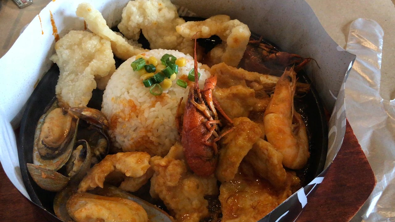 The Captain's Boil - Seafood Near Me - Toronto, Ontario