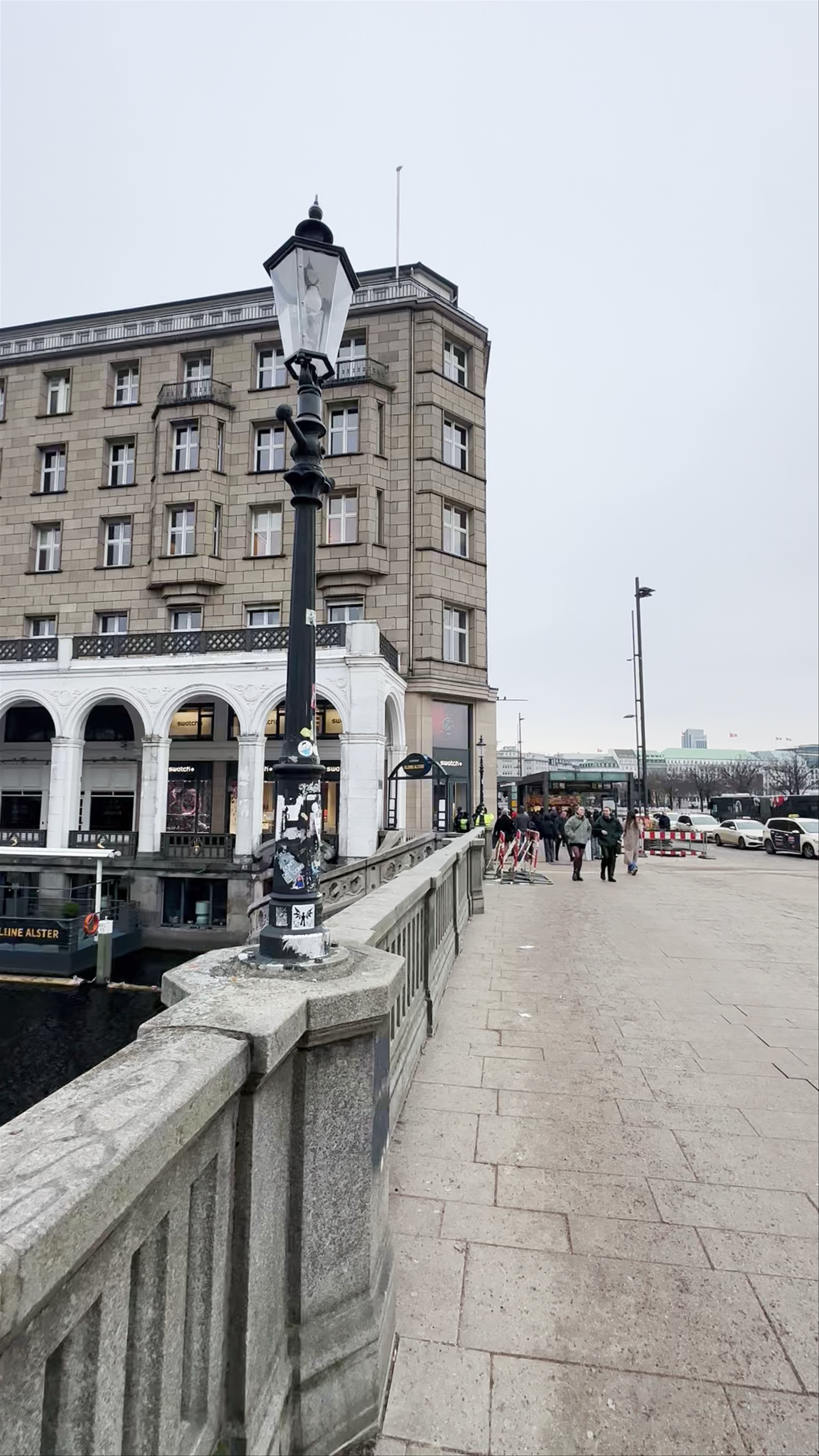 Reesendamm bridge