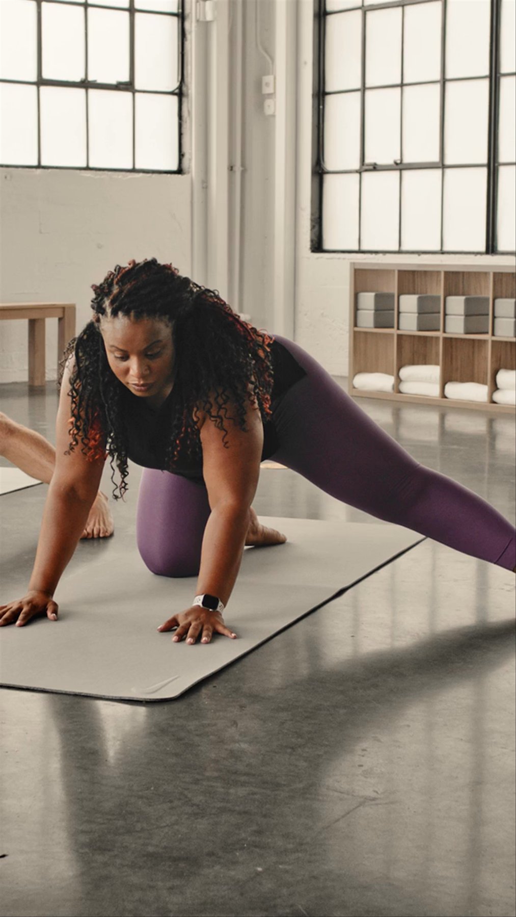 5-Min Yoga: Lower-Body Favorites