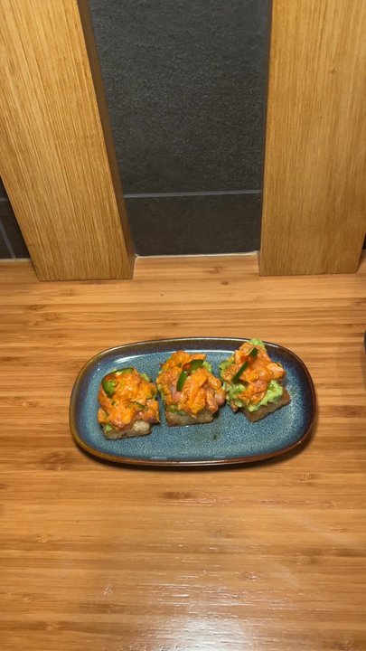 Sushi Roll - Sushi Bars Near Me - Chula Vista, California