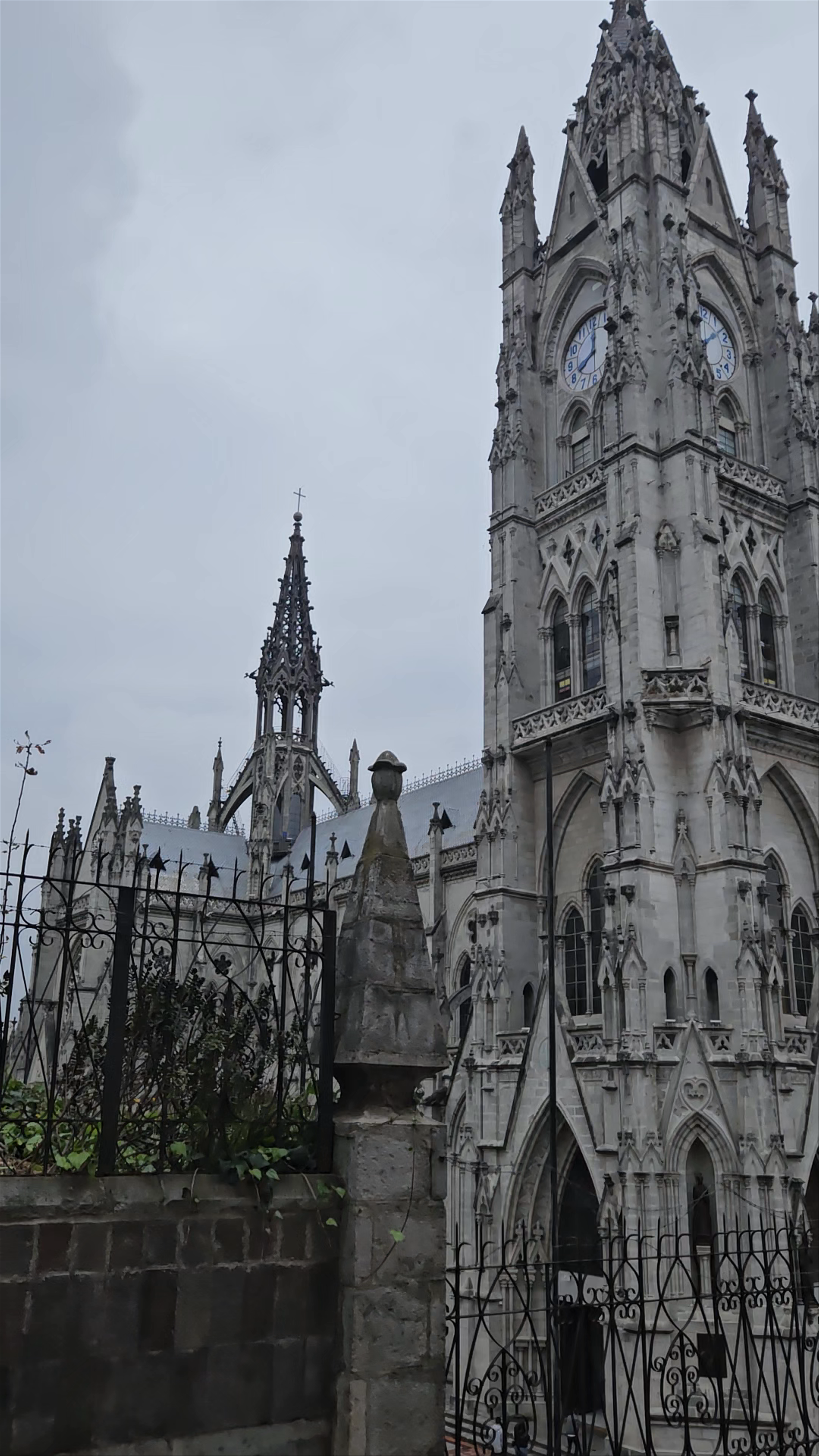 Basílica del Voto Nacional