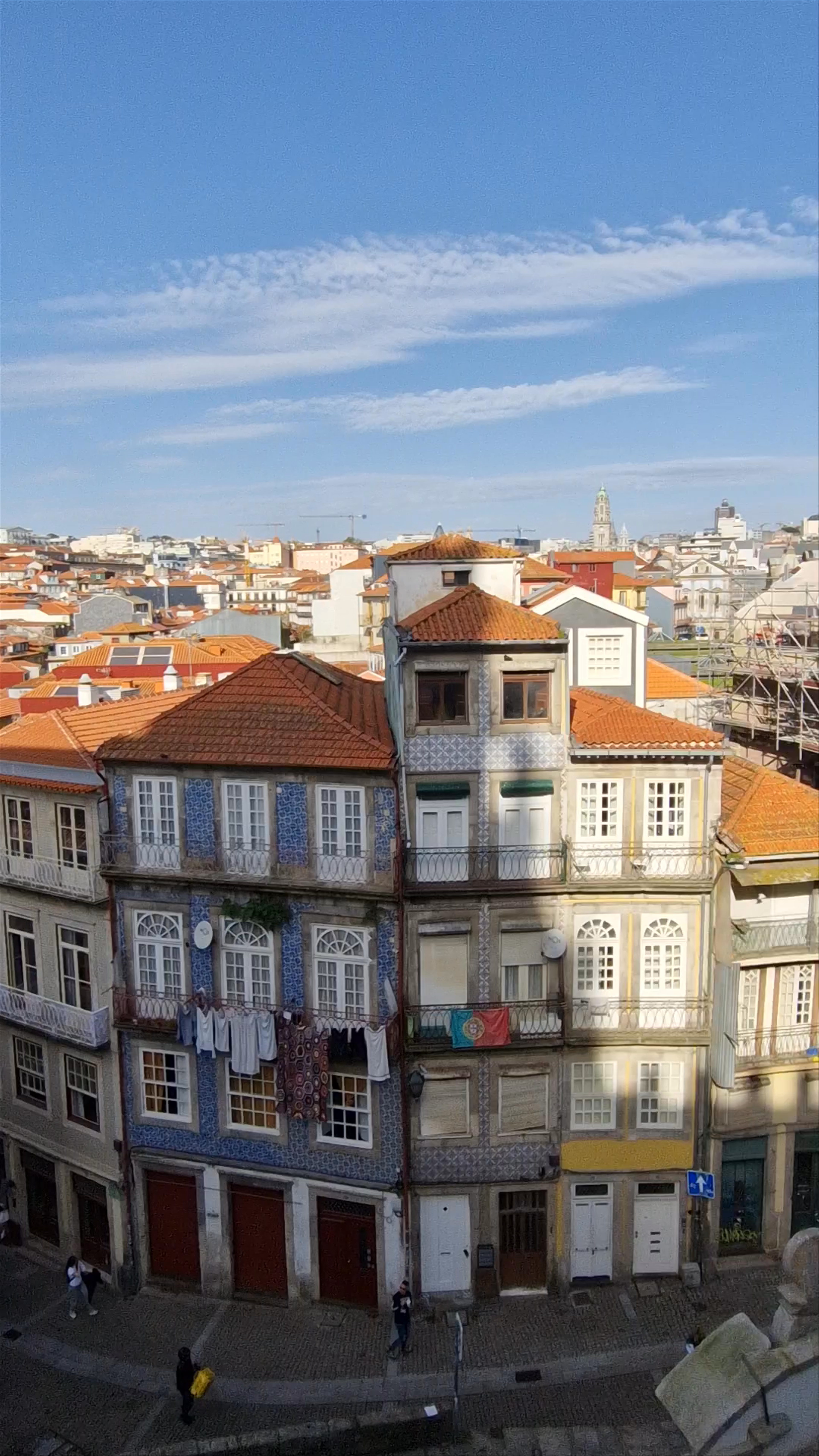 Miradouro da Rua das Aldas: Panoramic Views of Historic Porto