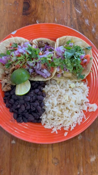 Que Onda Tacobar - Again, wonderful service great food, reasonable - Tacos Near Me - Vacaville, California
