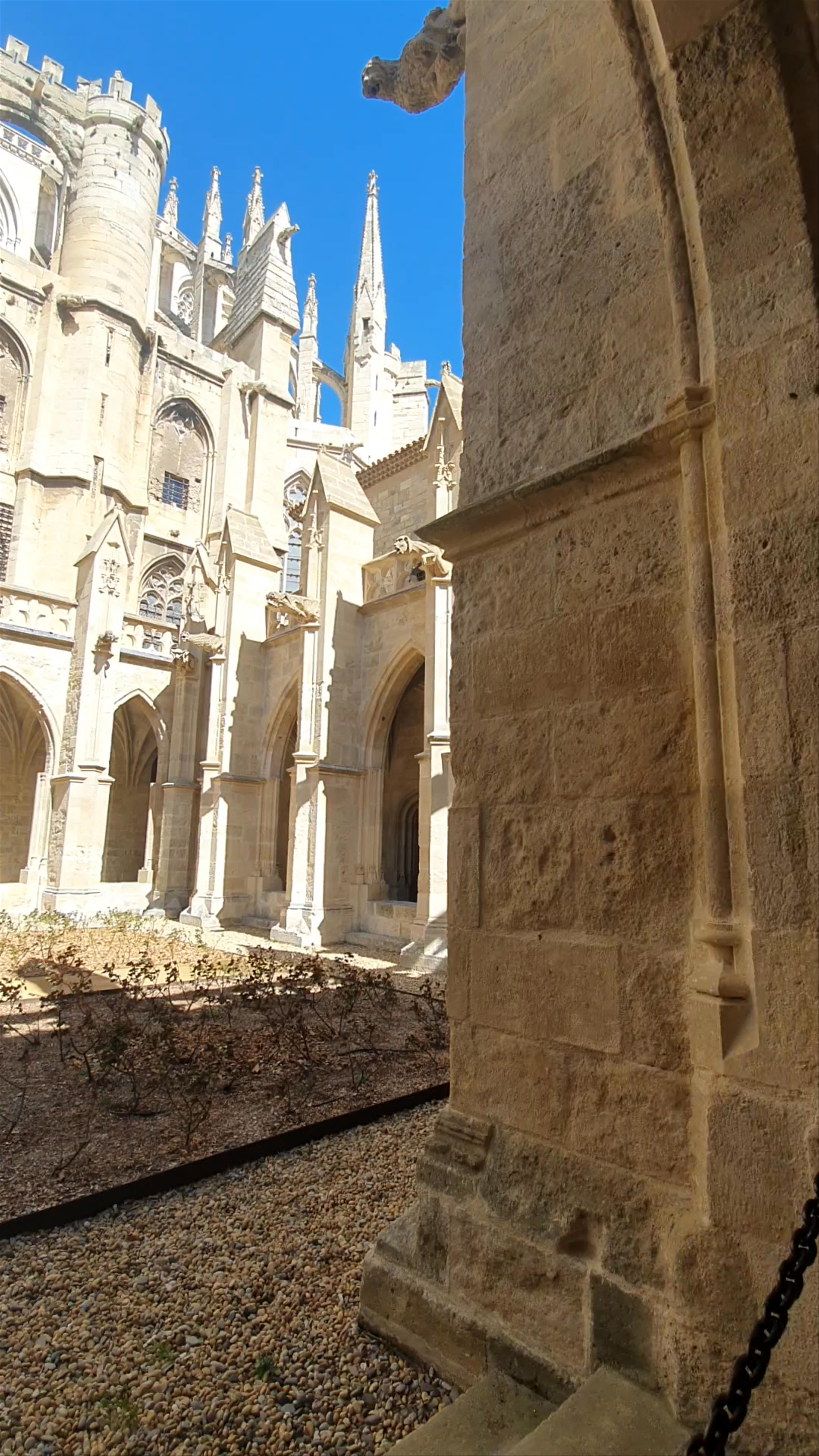 Cathédrale Saint-Just et Saint-Pasteur