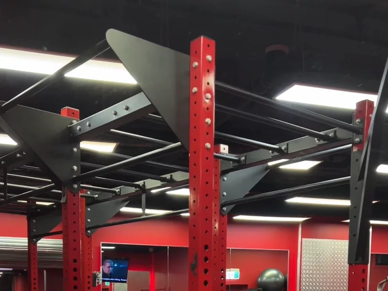 PicturePal gym angle