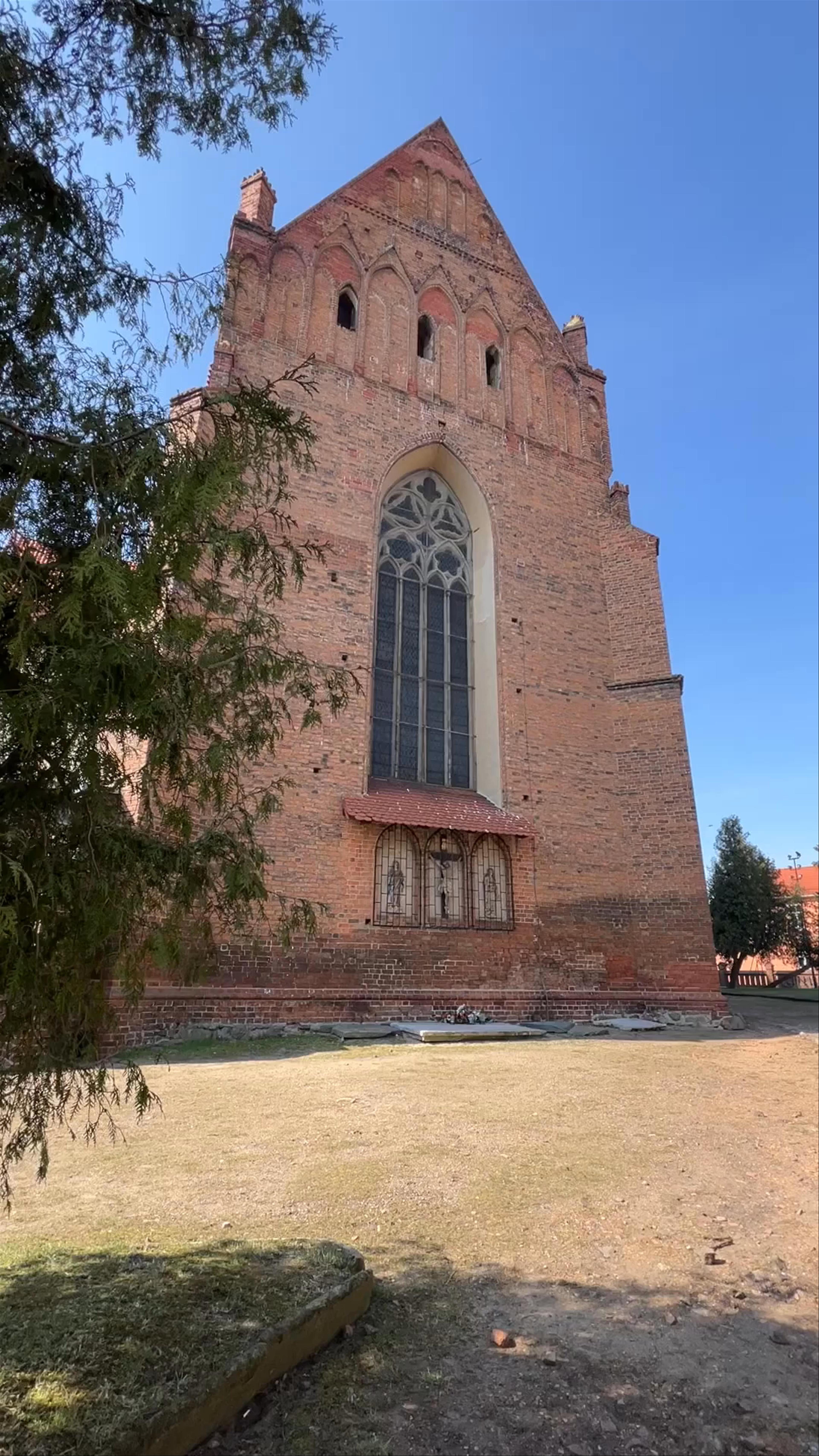 PARISH PM. Assumption