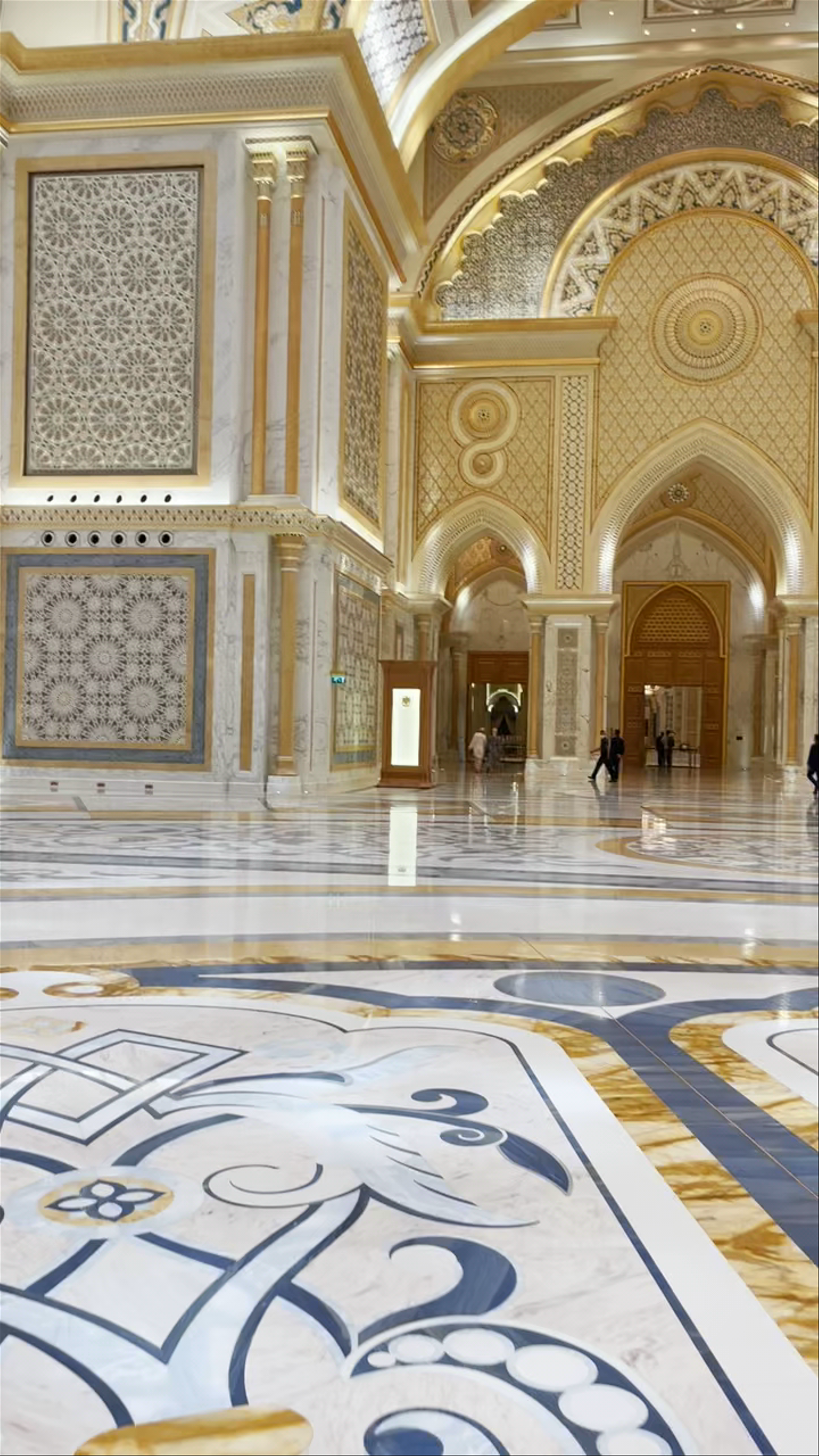 Presidential Palace Abu Dhabi: Majestic Grandeur and Intricate Design