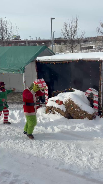 North Pole Express - December 2025 - Trains Near Me - Saint Paul, Minnesota