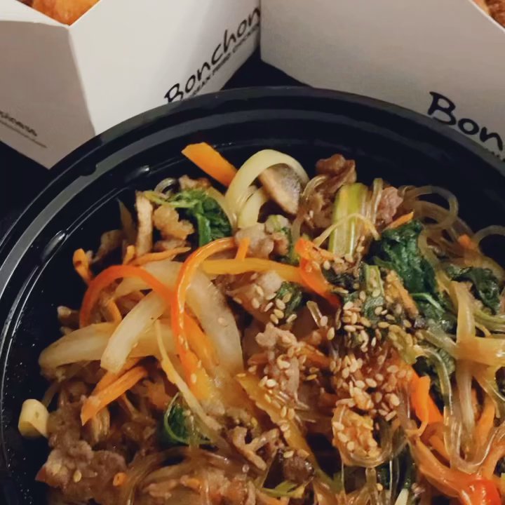 Bonchon Flushing Northern - Korean Near Me - Flushing, New York