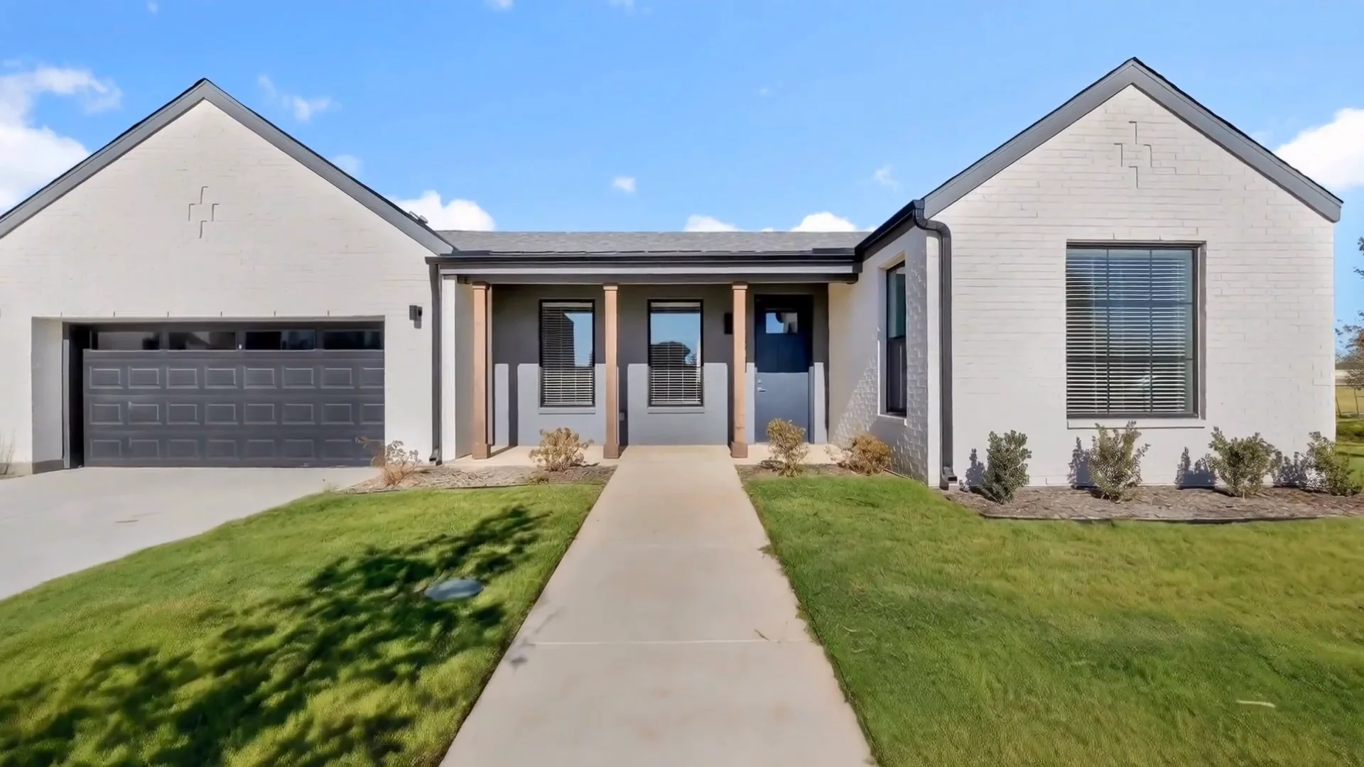 Greenway Village At The Link apartment photo