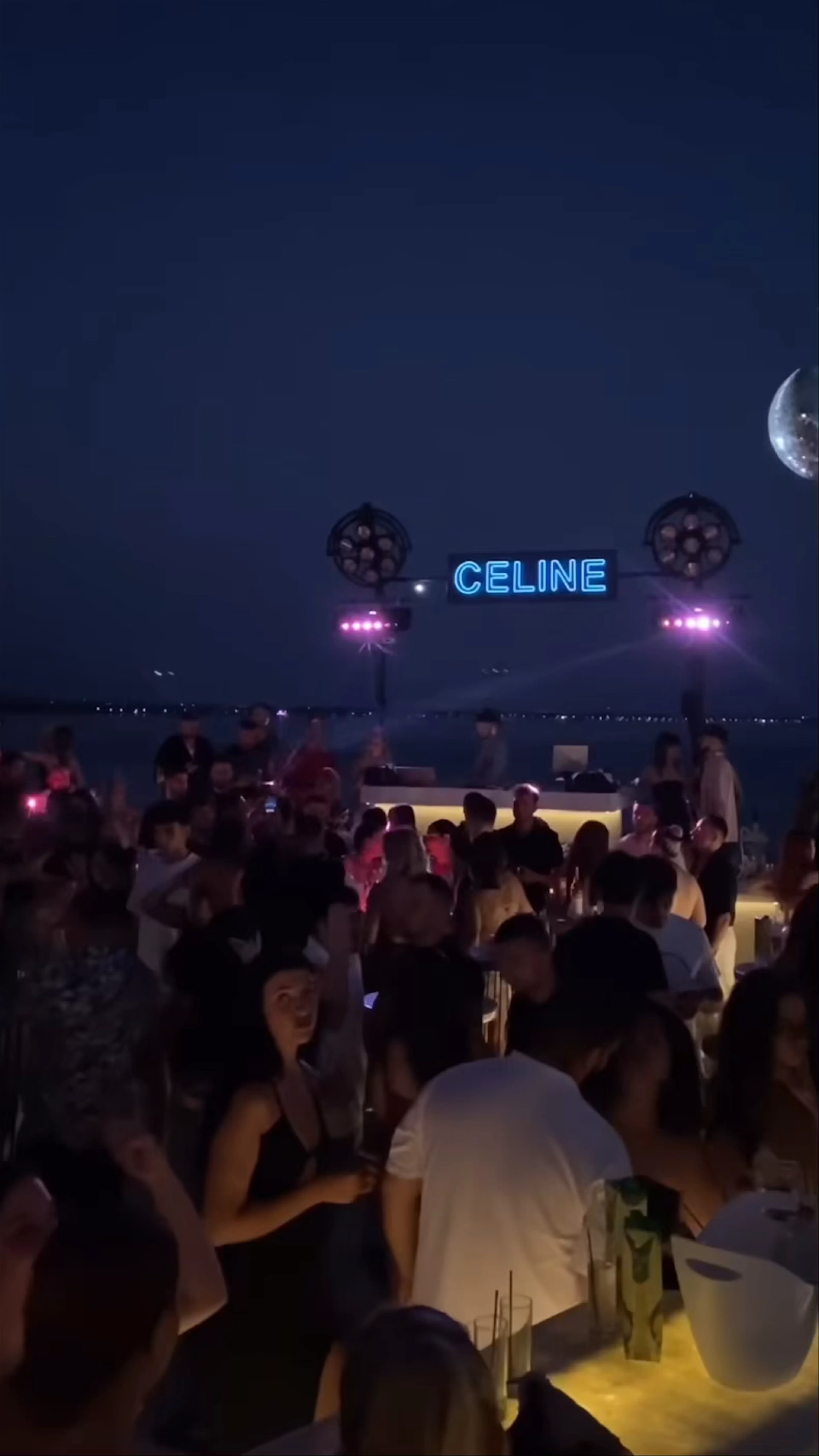 CELÍNE, Agiou Panteleimonos