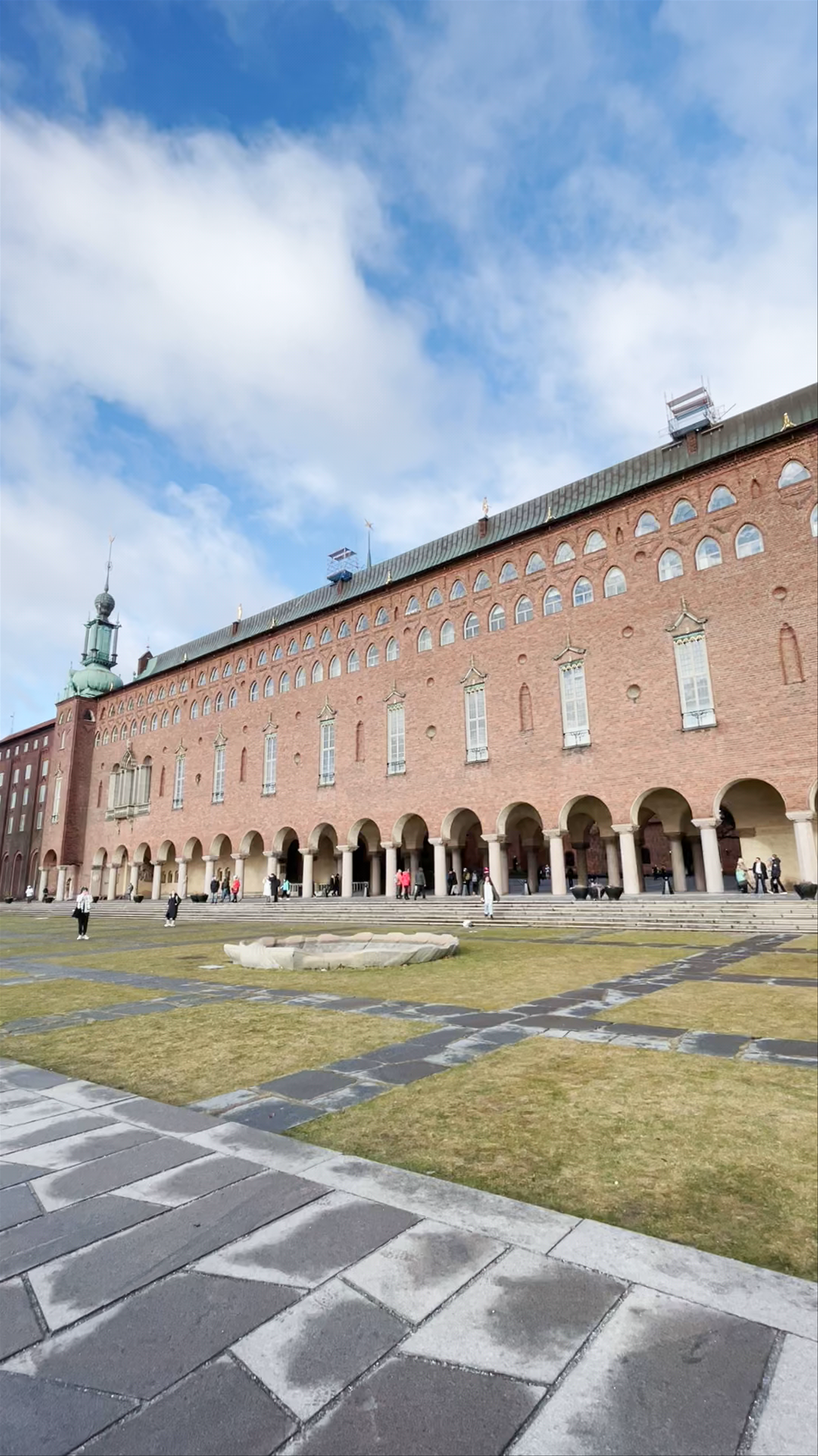 Mirador del Ayuntamiento: Awe-Inspiring Views in Stockholm
