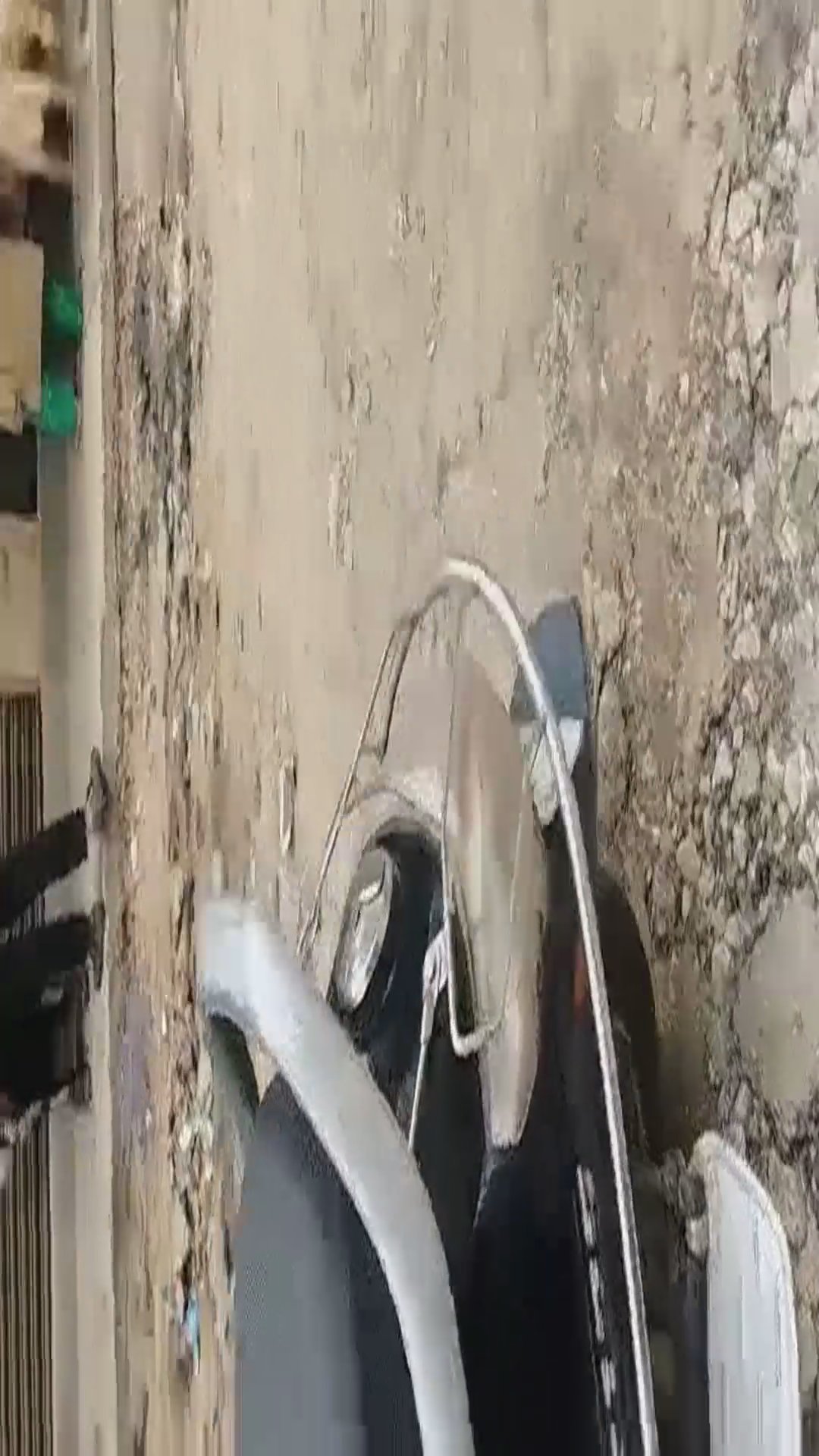 Walk-around video thumbnail