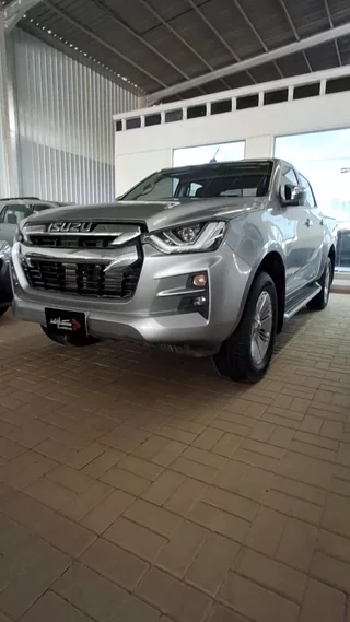 ايسوزو دي ماكس LS 2021