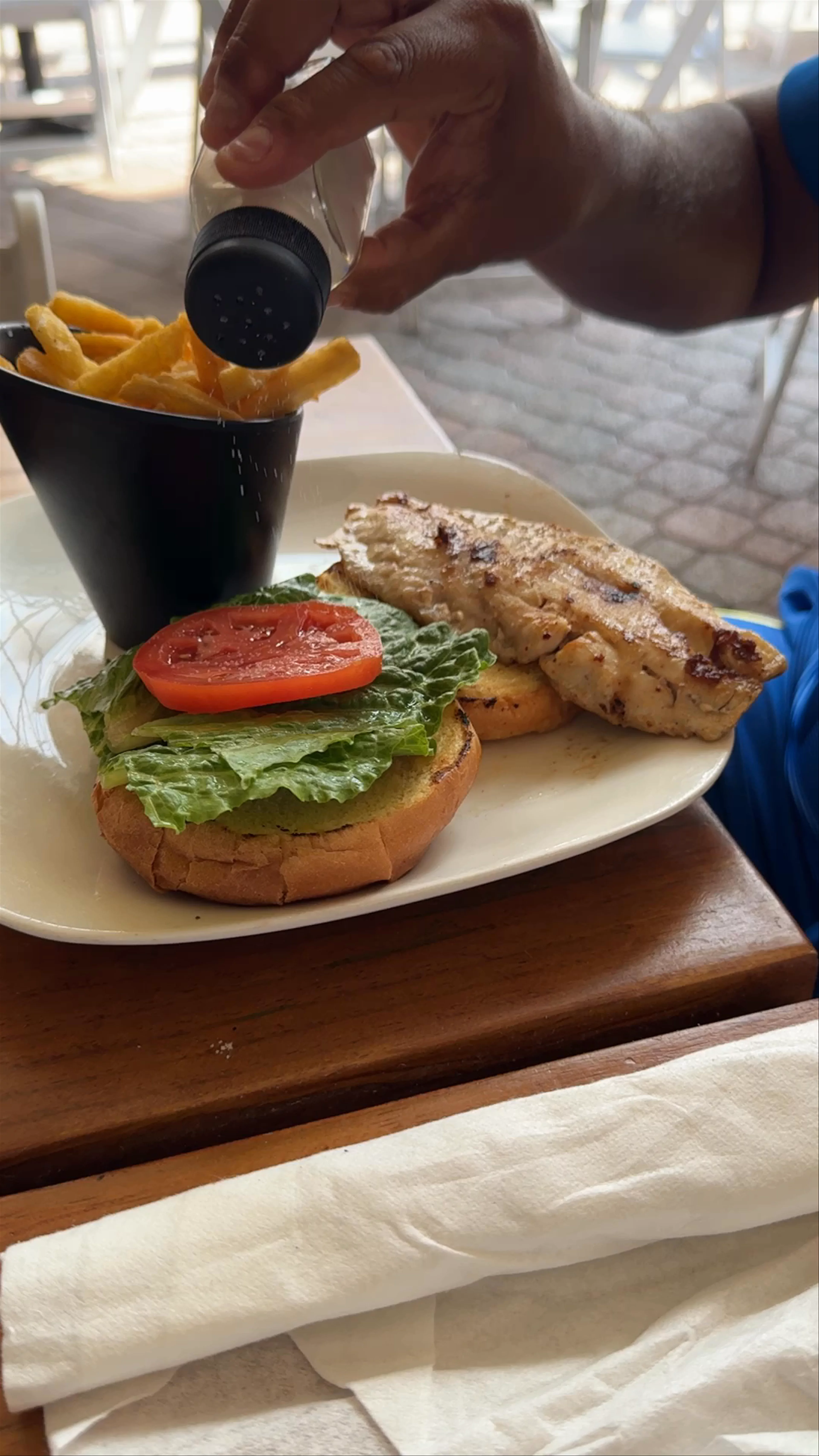 Galuppi's, North Federal Highway