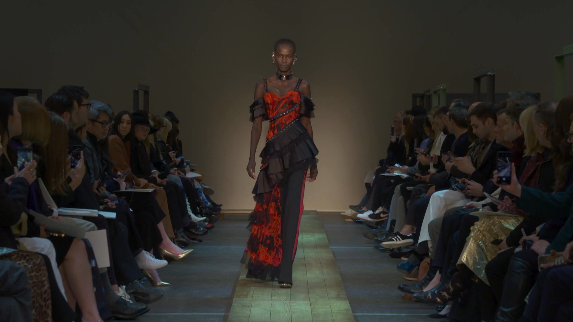 Alexander McQueen · AW19 · Runway · Paris