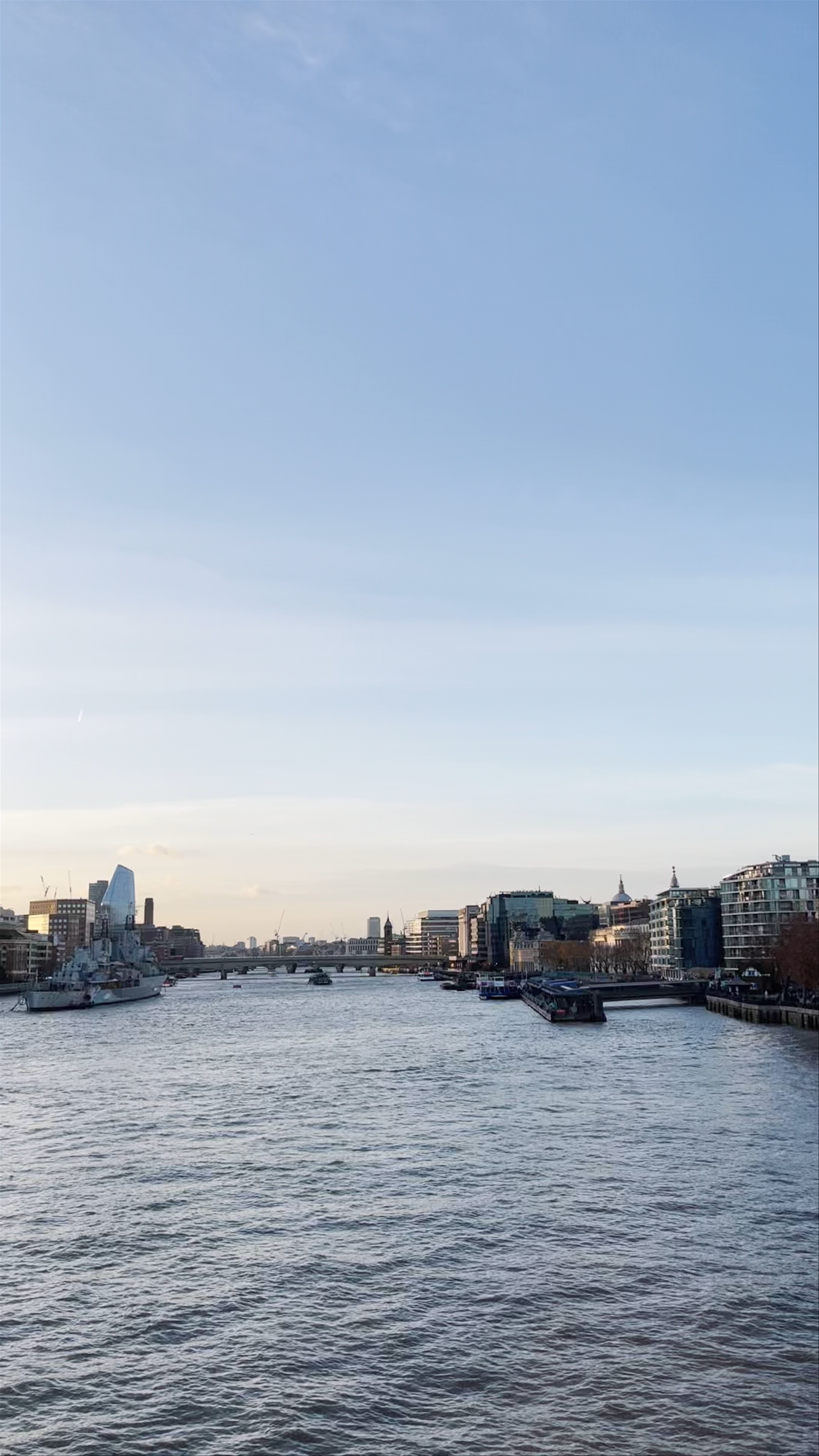 Stunning Thames River View with The Shard in London