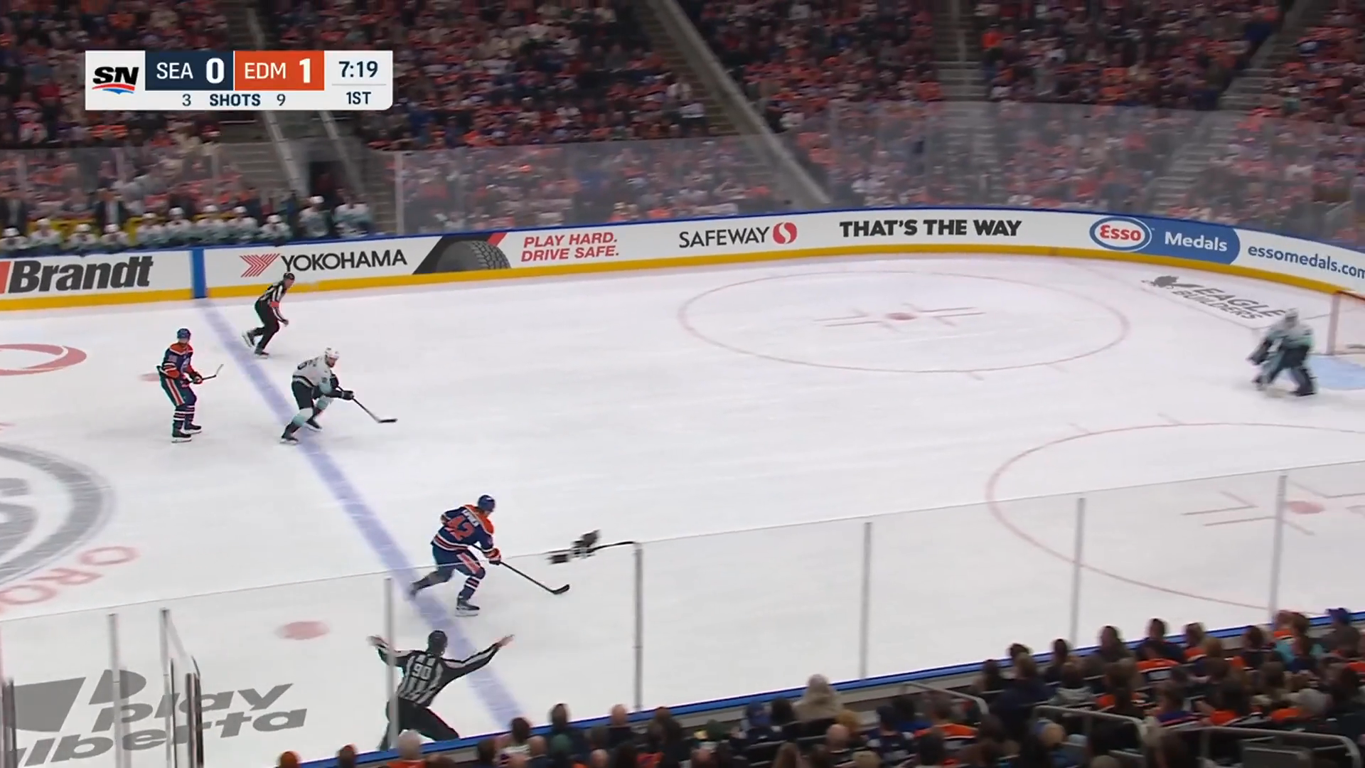 Kapanen Intercepts Pass and Converts 2-on-1 to Make It 2-0 · Mar. 31, 2026