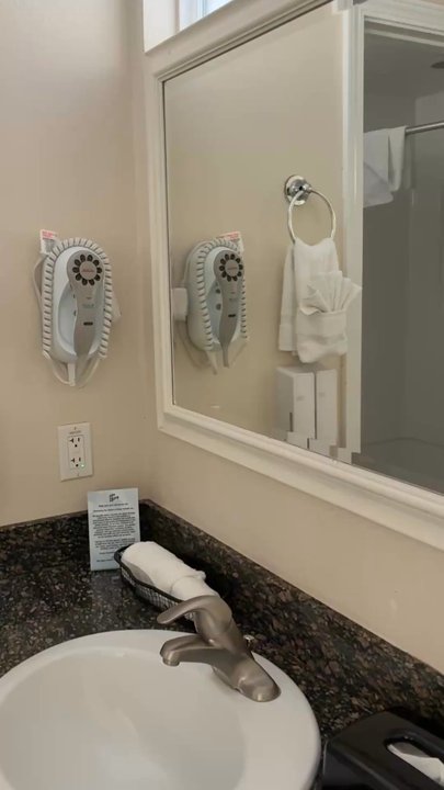 King Frederik Inn - Hotels Near Me - Solvang, California