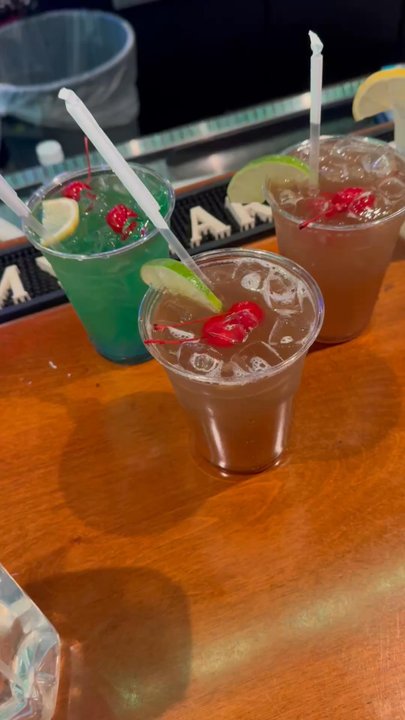 New Moon Bar And Grill - Liquid marijuana, Long Island ice tea - Bars Near Me - Montgomery, Alabama