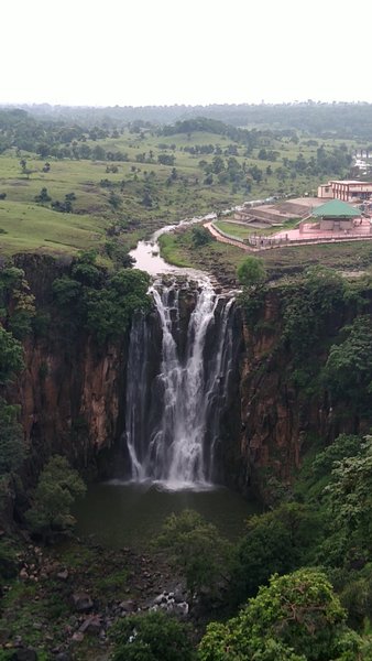 Photo of Patalpani waterfall