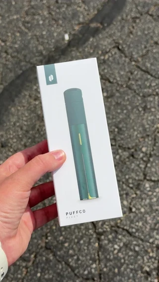 Preview pic of Puffco Pivot Pine