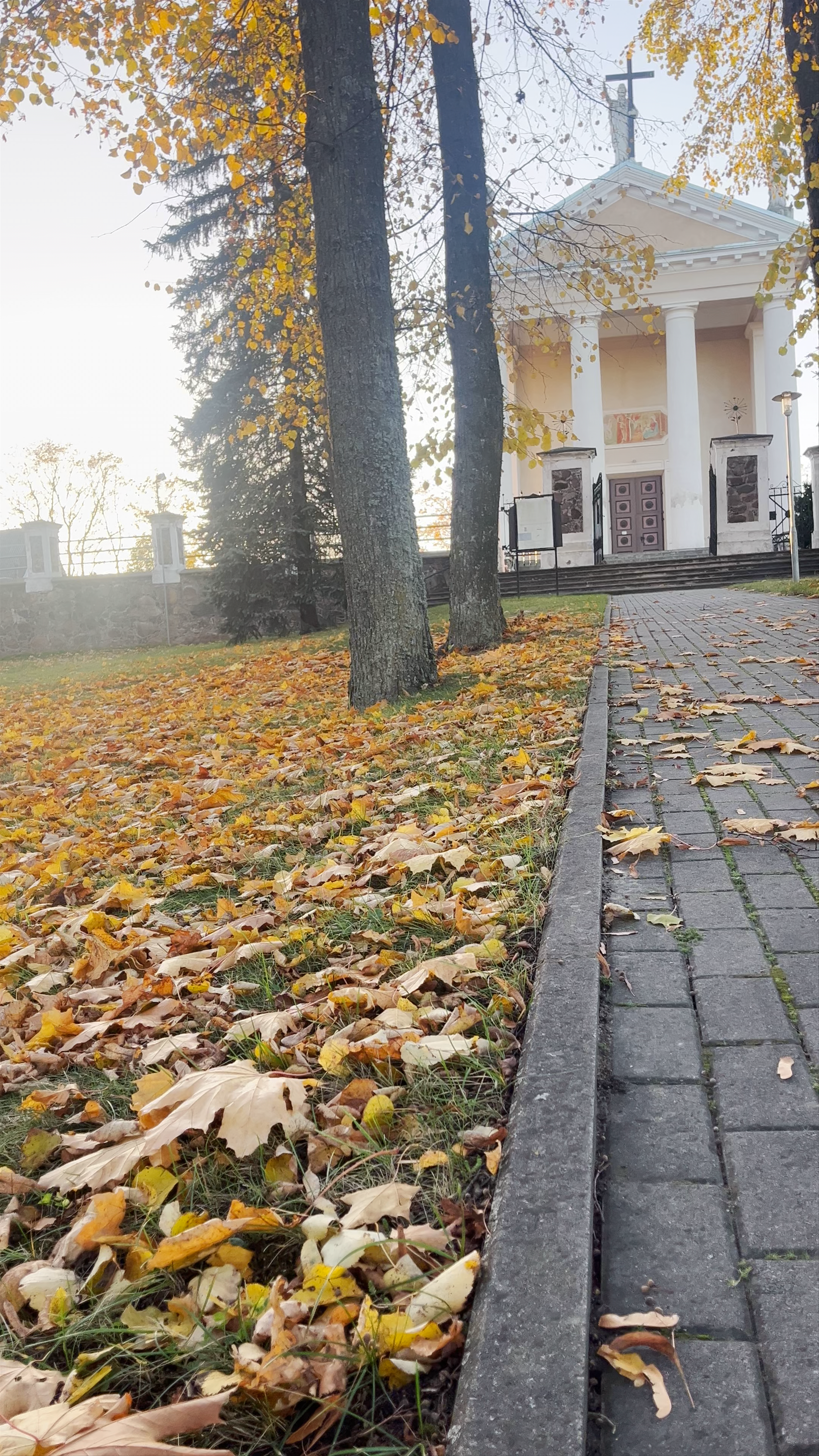 Taujėnai Exaltation of holy cross church