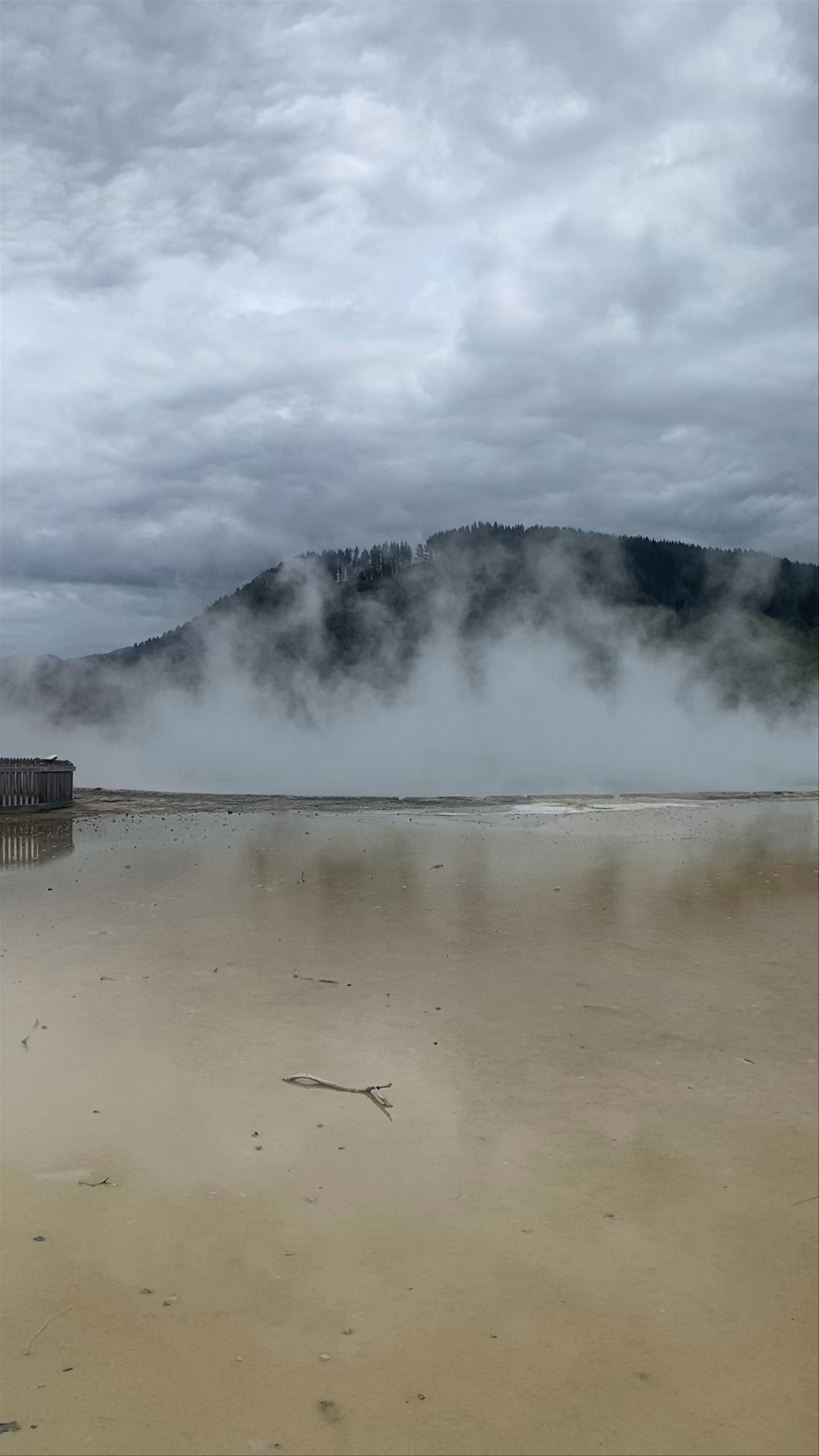 Champagne Pool