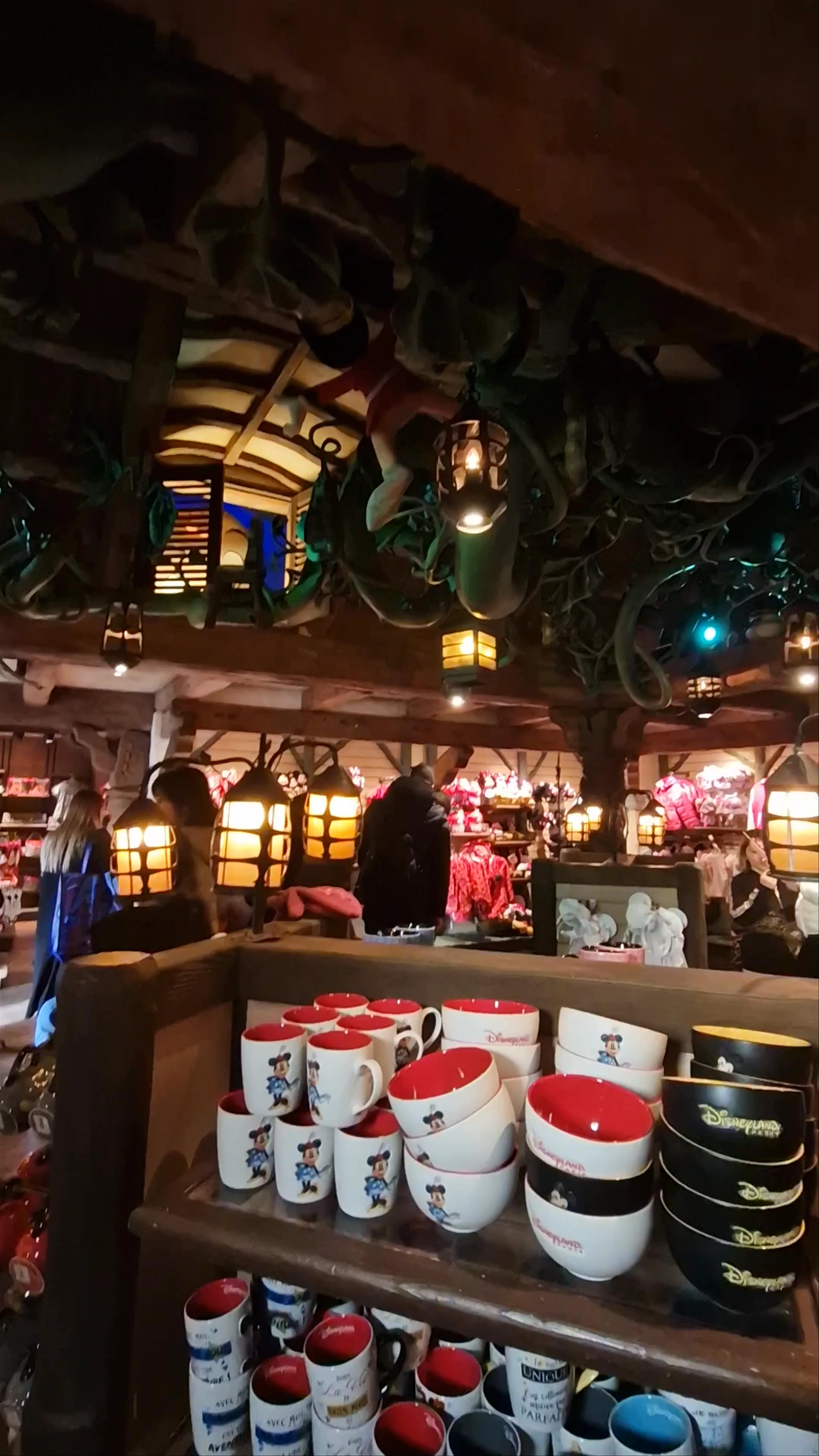 Sir Mickey's Boutique, Disneyland Paris, Fantasyland