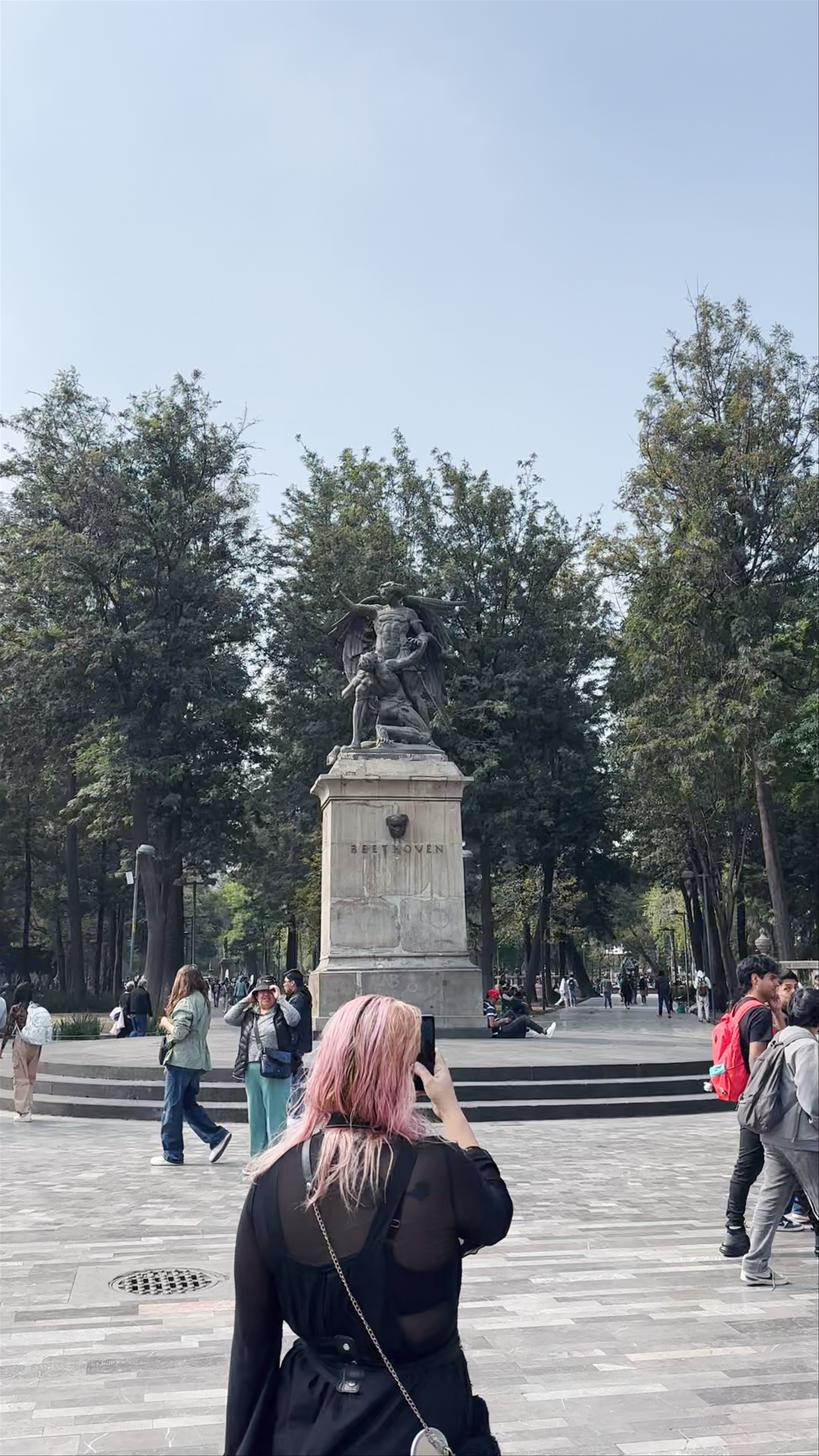 Monumento a Beethoven in Centro Histórico, Mexico City - Urban Cultural Landmark Experience