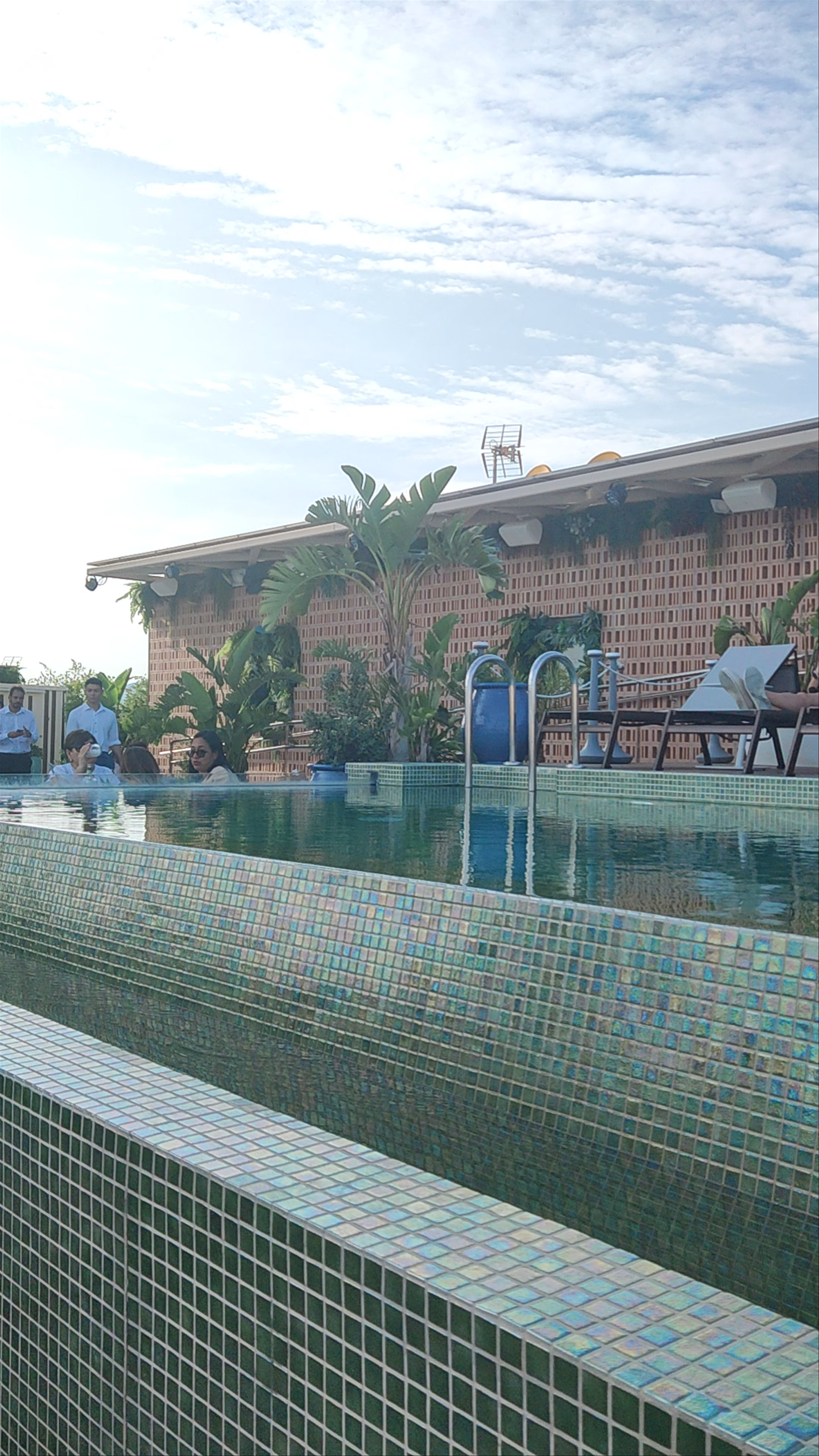 SkyBar Barcelona: Sunset Poolside Views at Hotel Iberostar
