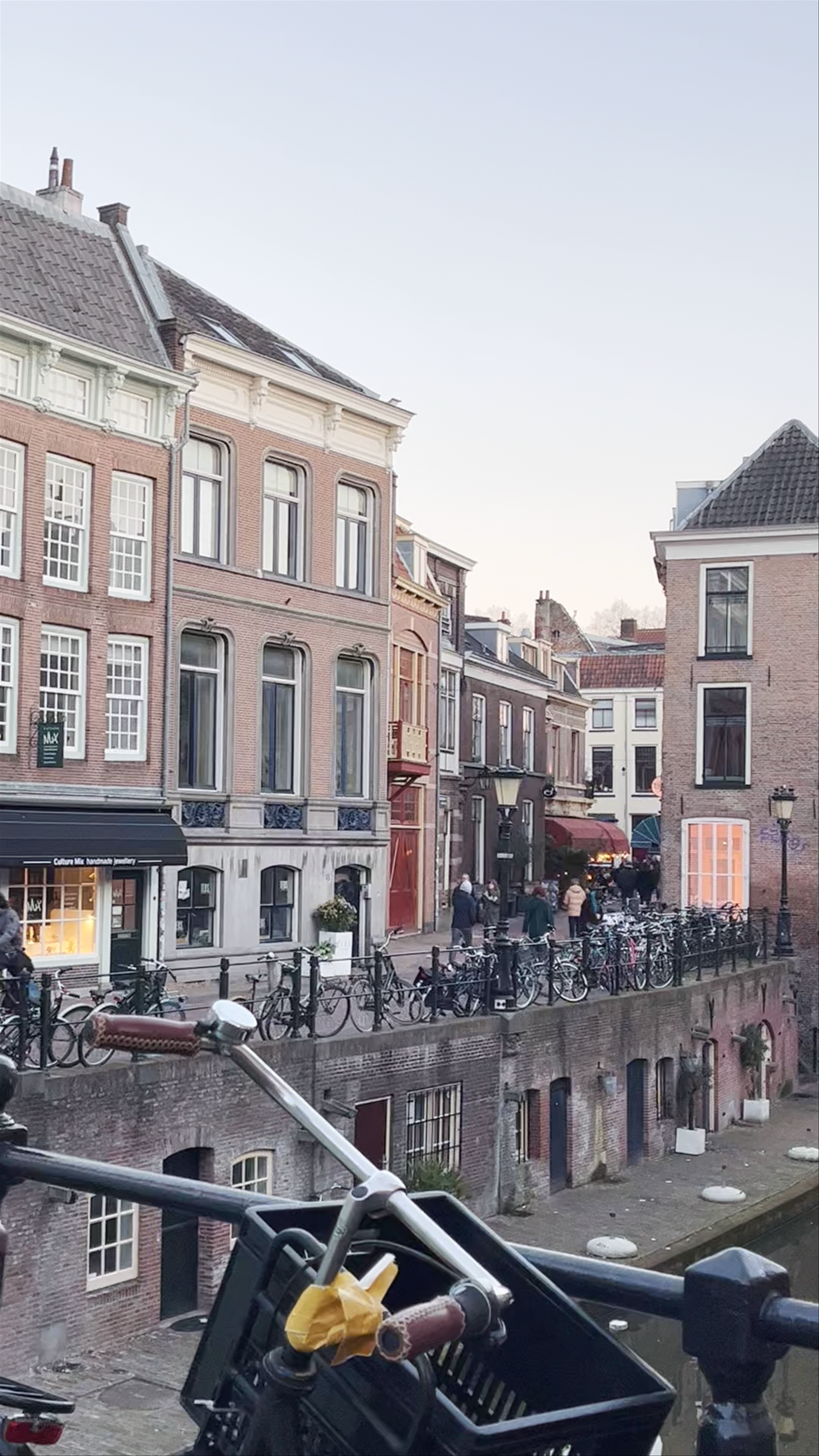 Evening Stroll Along the Canals of Utrecht - Historic Charm and Tranquil Waters