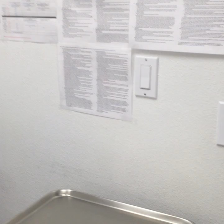 Schwartz Stanley H MD - Patience room. - Doctors Near Me - Moreno Valley, California