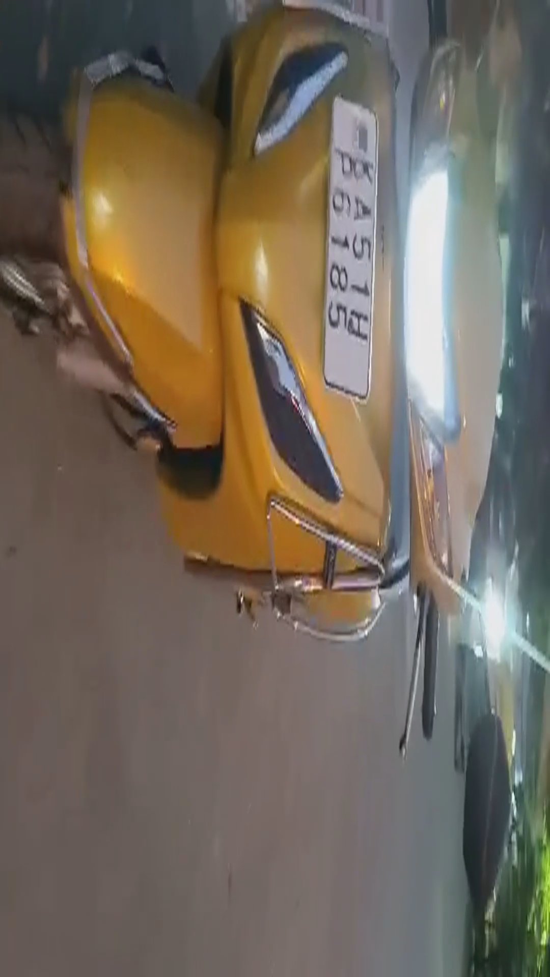 Walk-around video thumbnail