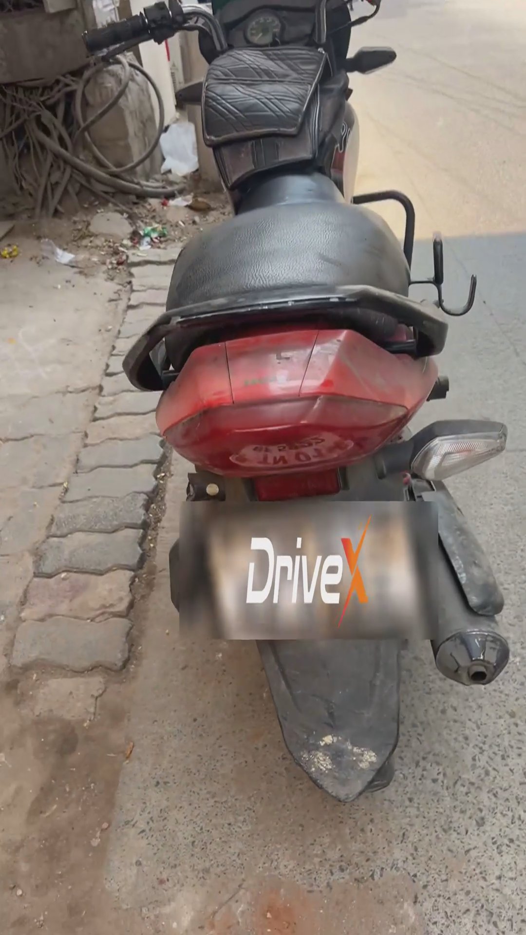 Walk-around video thumbnail