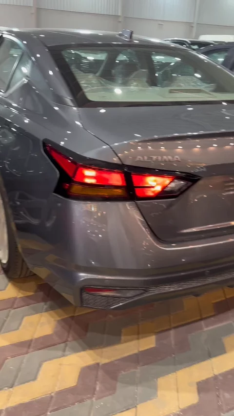 نيسان التيما S 2025