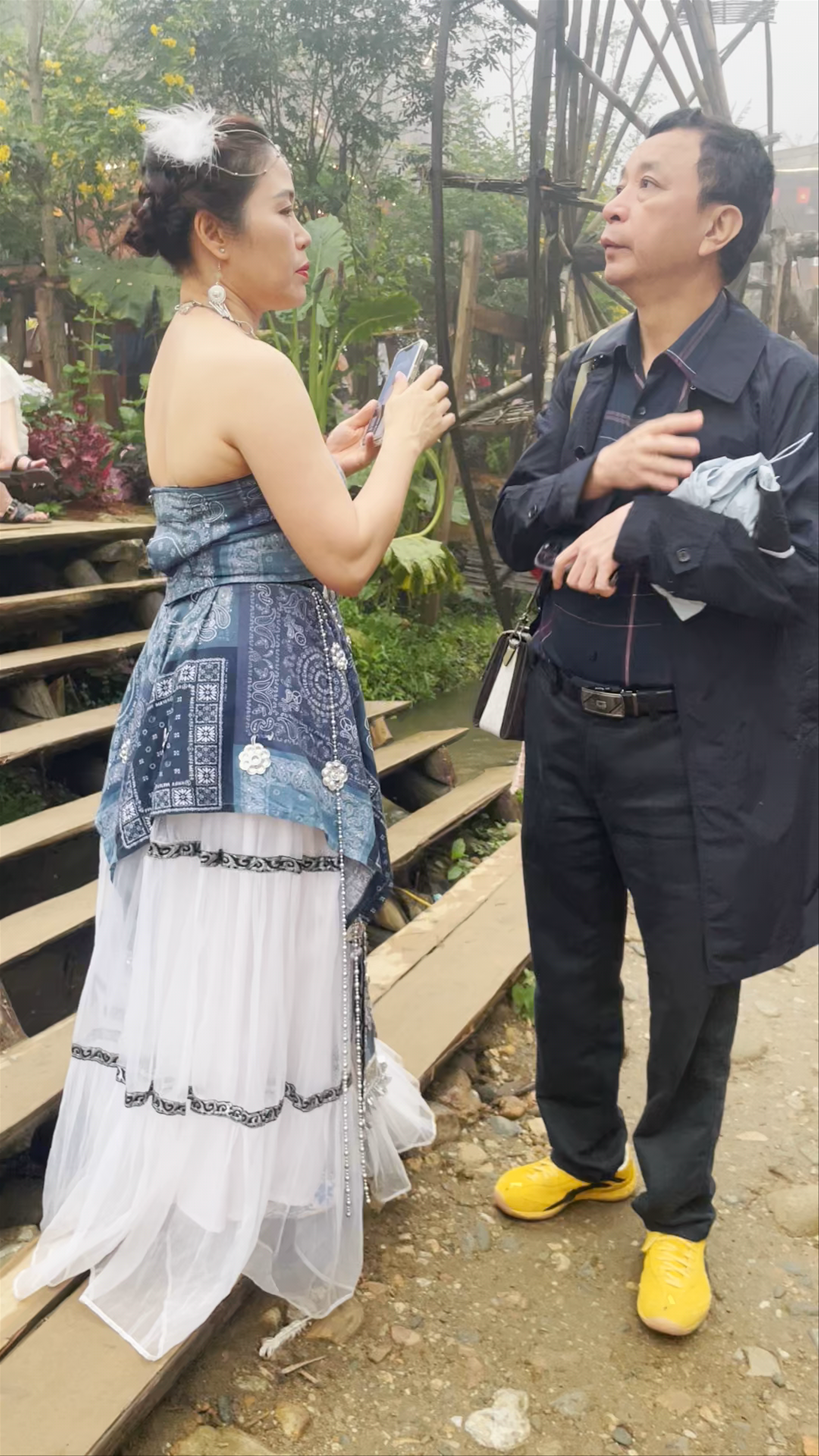 Traditional Voices and Styles at Nhà hát CatCat in Ta Van Village
