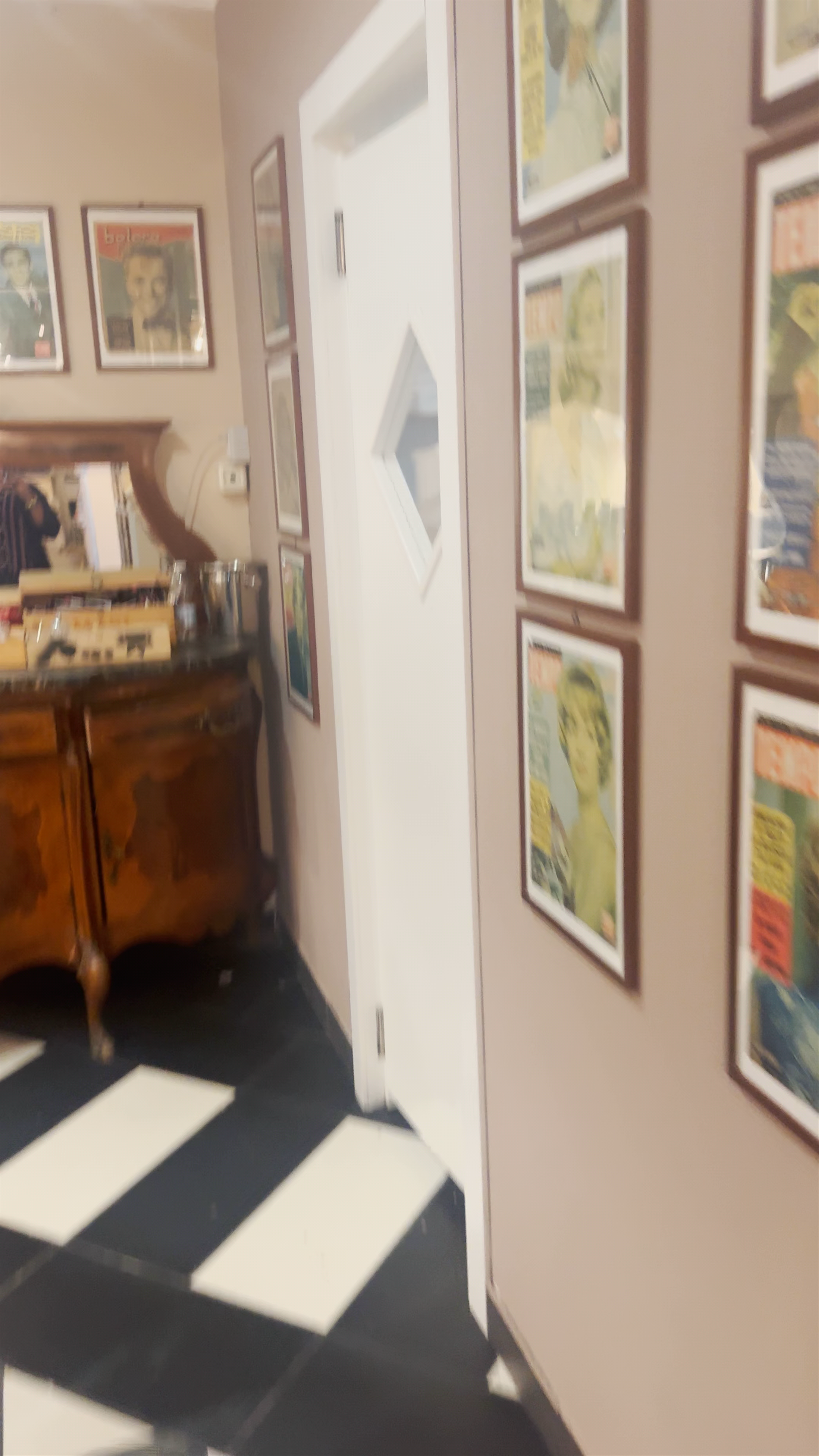 Inside Desirèe: Vintage Charm and Timeless Elegance in Somma Lombardo