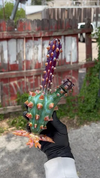 Preview pic of Unparalleled 10mm bong w/ matching slide