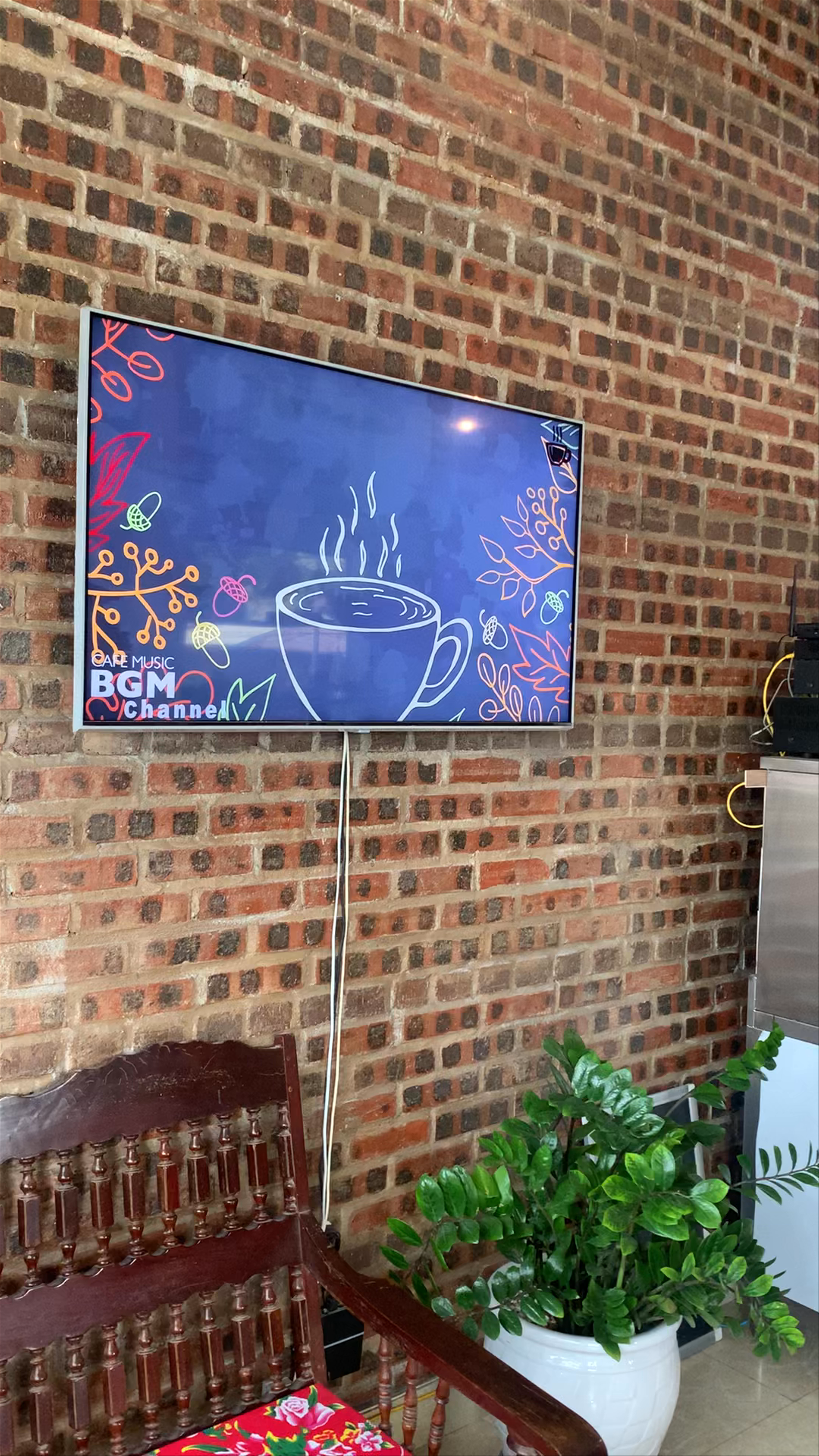 Na’s Cafe - Food & Drink