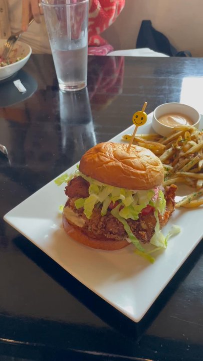 Delish Bistro - Chicken Bacon Ranch - New American Near Me - Hermiston, Oregon