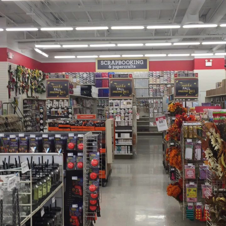 Michaels - Store decorated for autumn... - Art Supplies Near Me - Mountain View, California