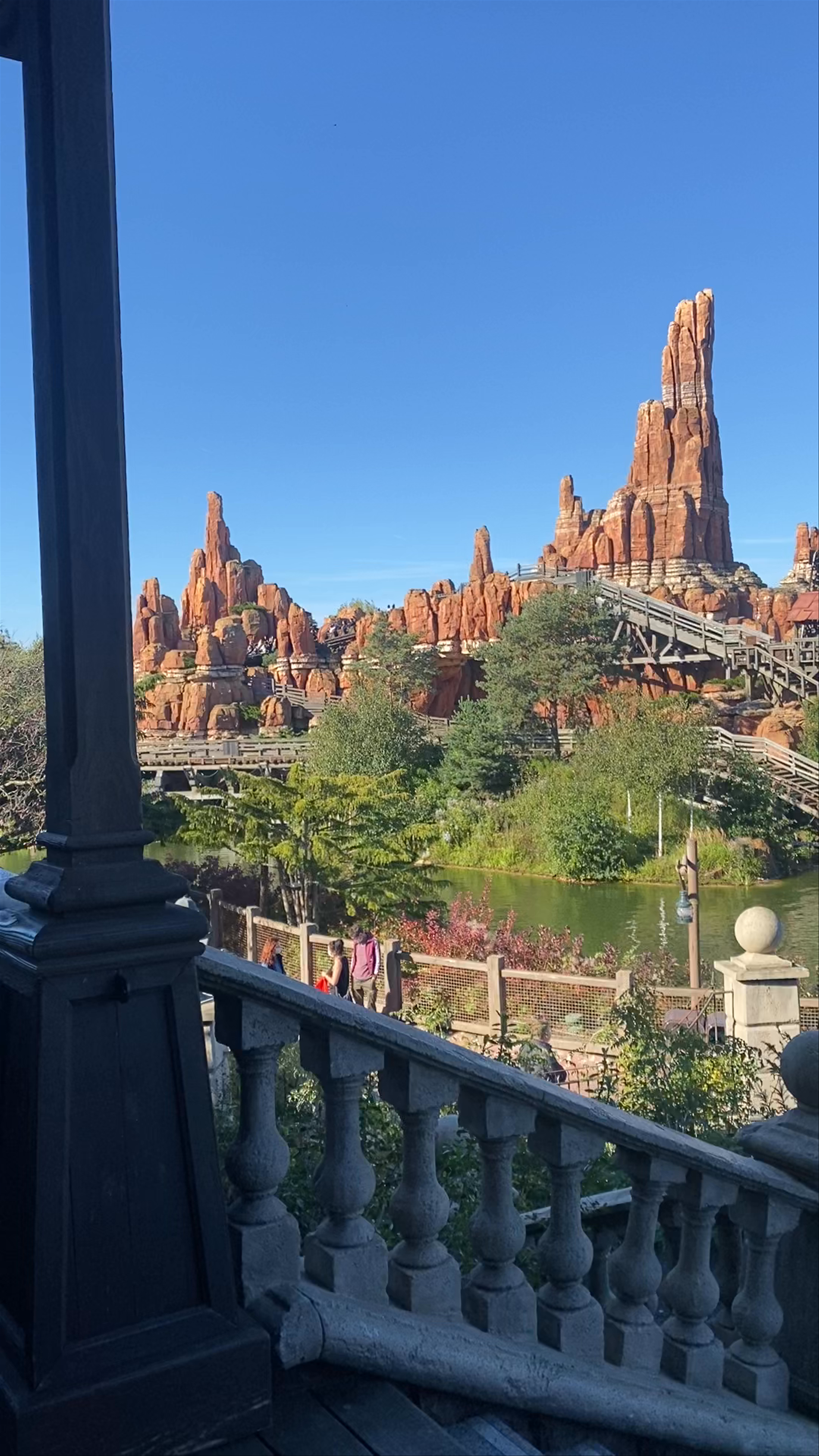 Big Thunder Mountain Railroad: Thrilling Adventure at Disneyland Anaheim