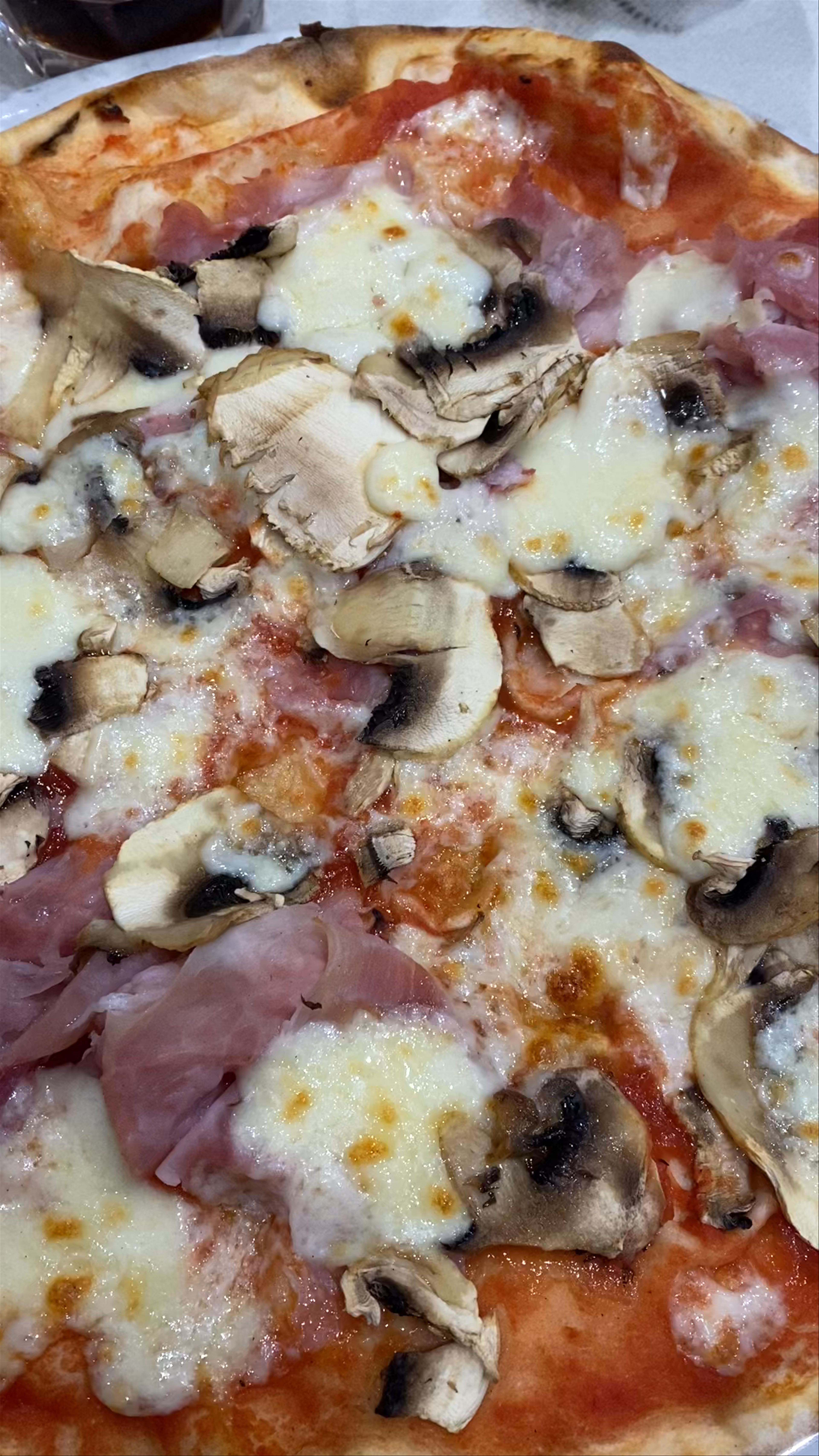 Pizzeria i figli maschi di Leo
