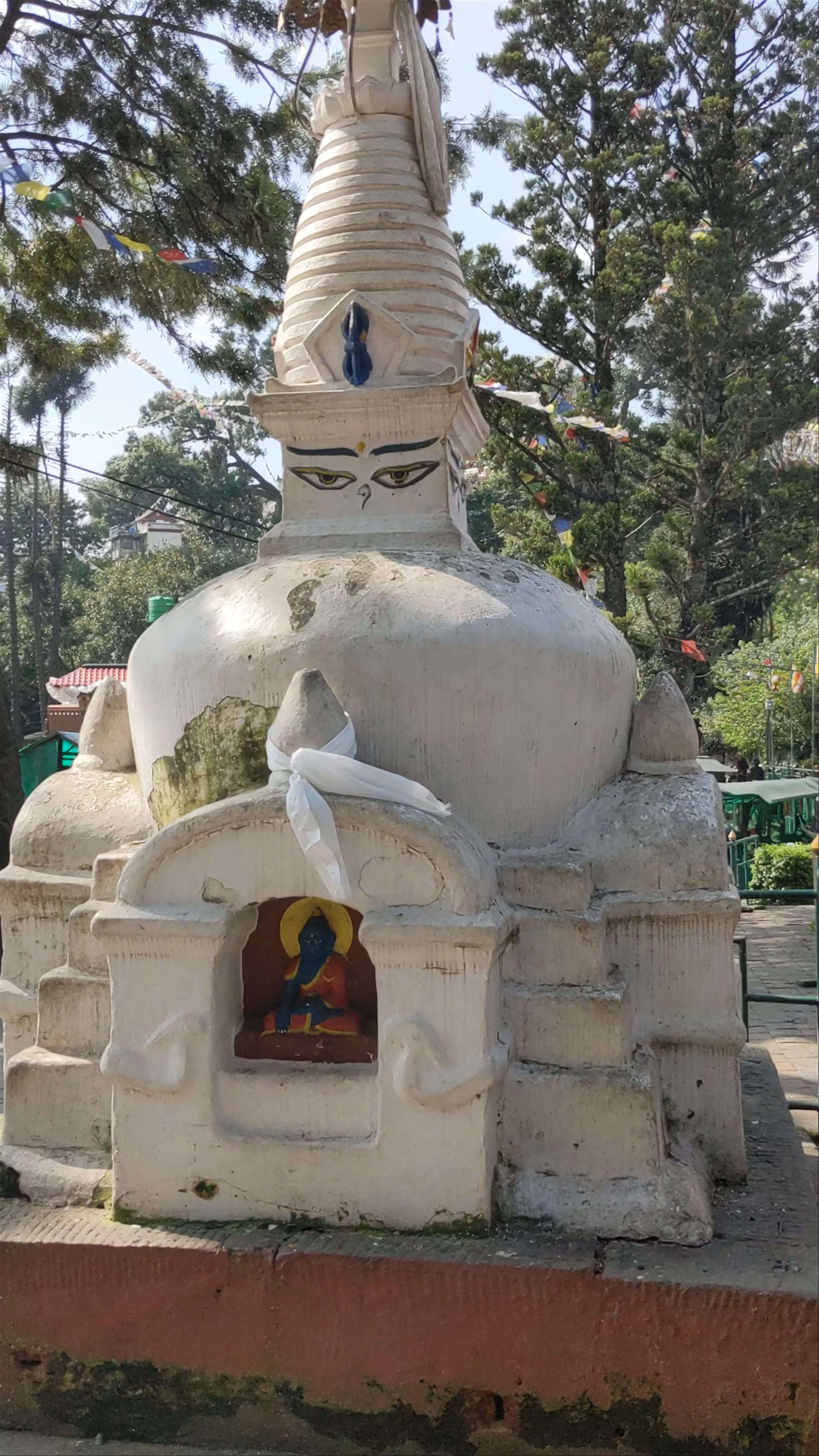 Bhagwan Pau, Swayambhu Circle Road
