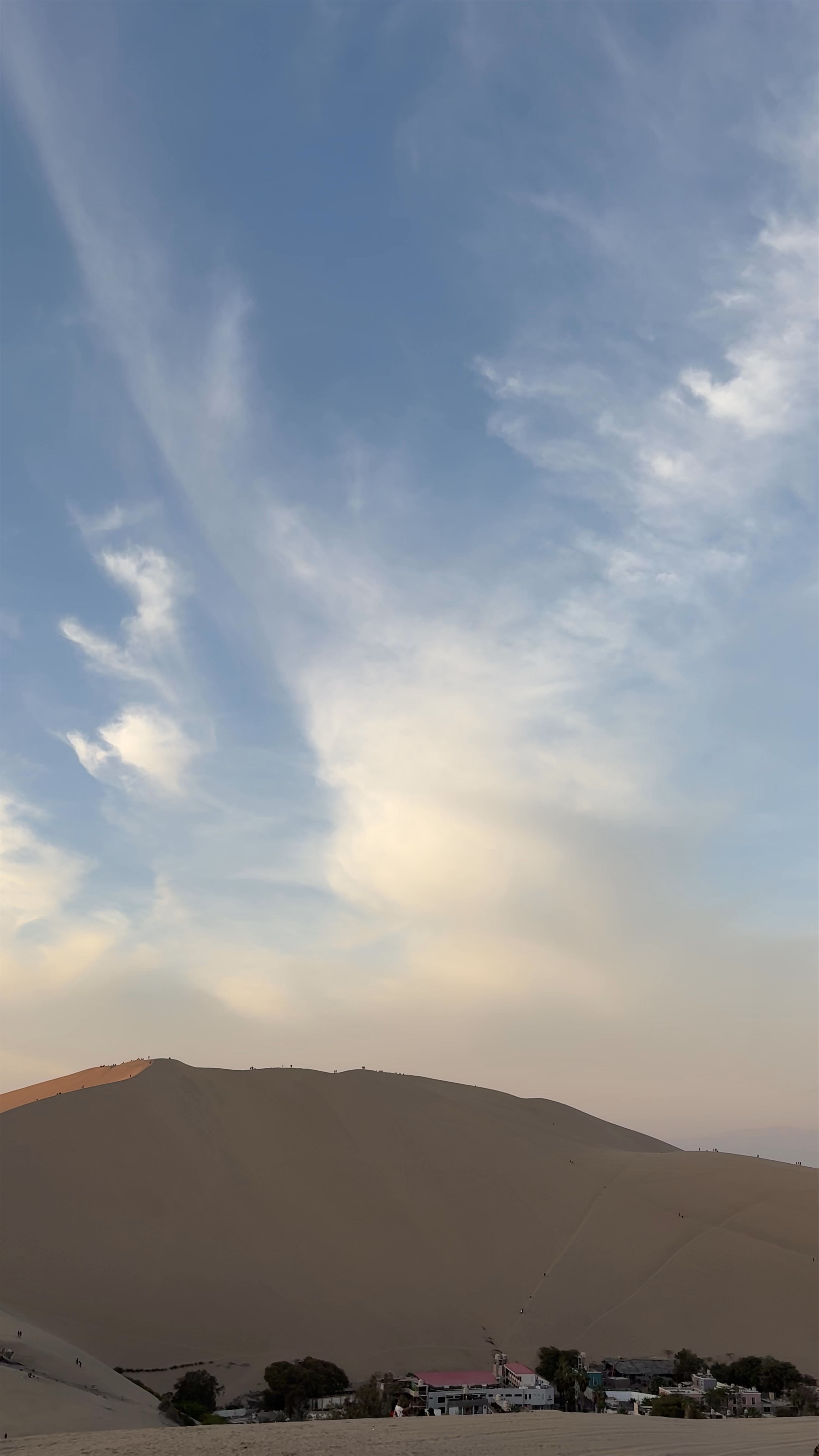 Las Dunas de la Huacachina mirador ica