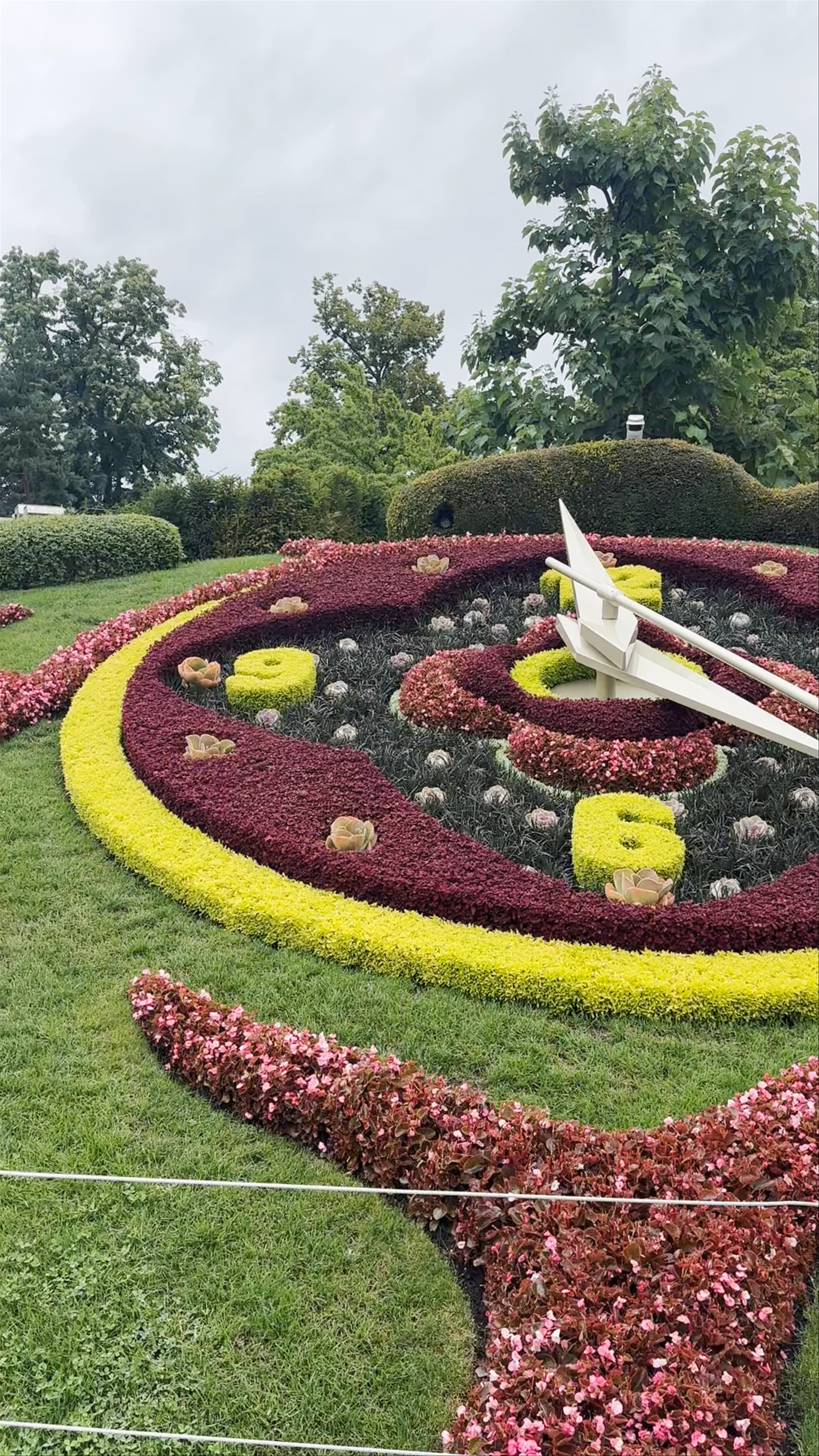 L'Horloge Fleurie, Quai du Général-Guisan