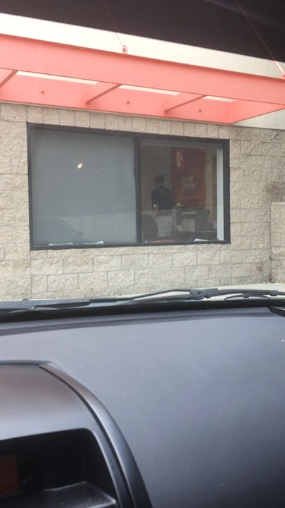 Public Storage - Literally still here and it's 5:20 and all I needed was to access my storage for 2 seconds! Customer Service is HORRIBLE! - Self Storage Near Me - Whittier, California